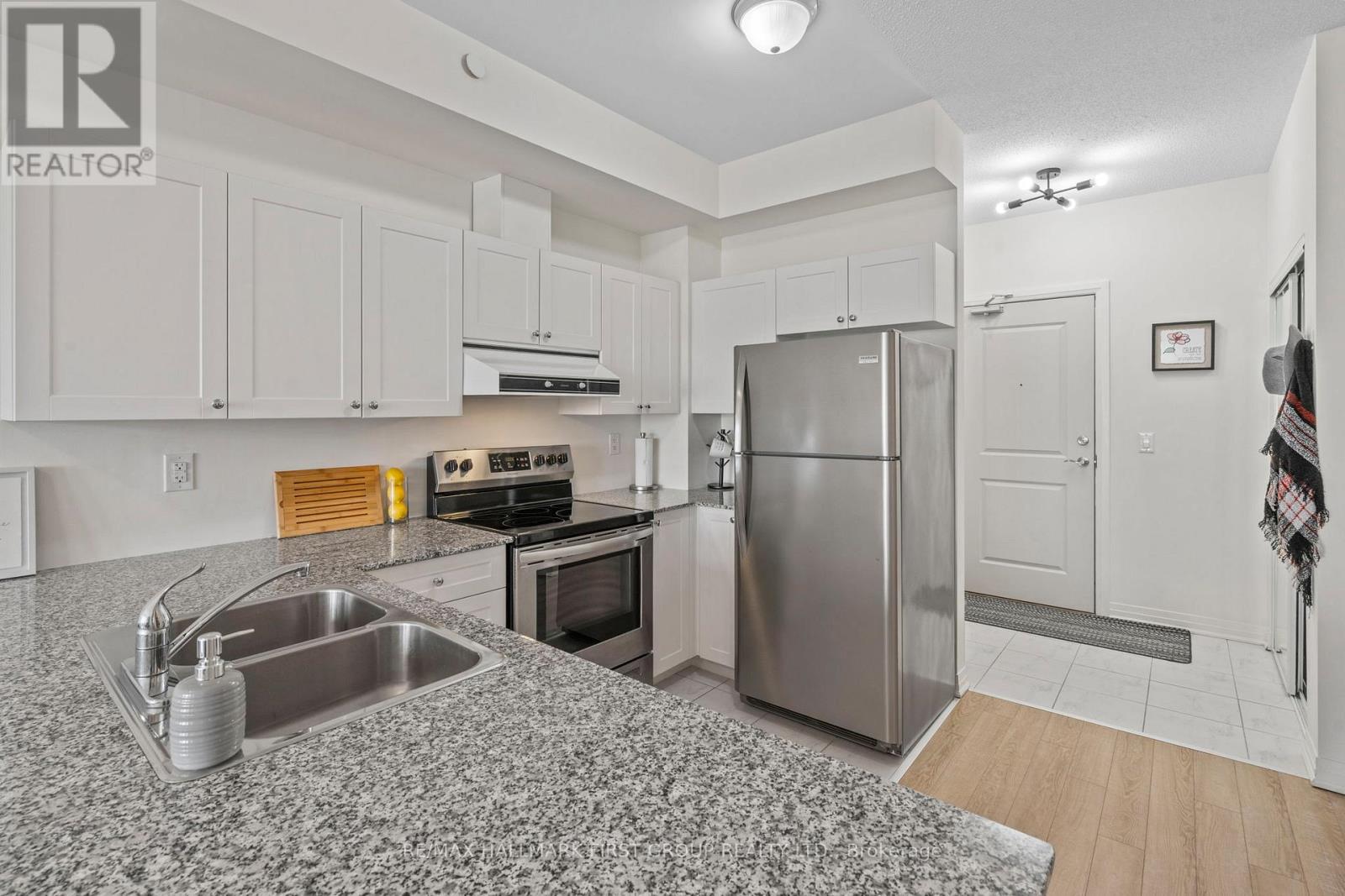 201 - 70 Shipway Avenue, Clarington (Newcastle), Ontario  L1B 0V7 - Photo 10 - E12266800