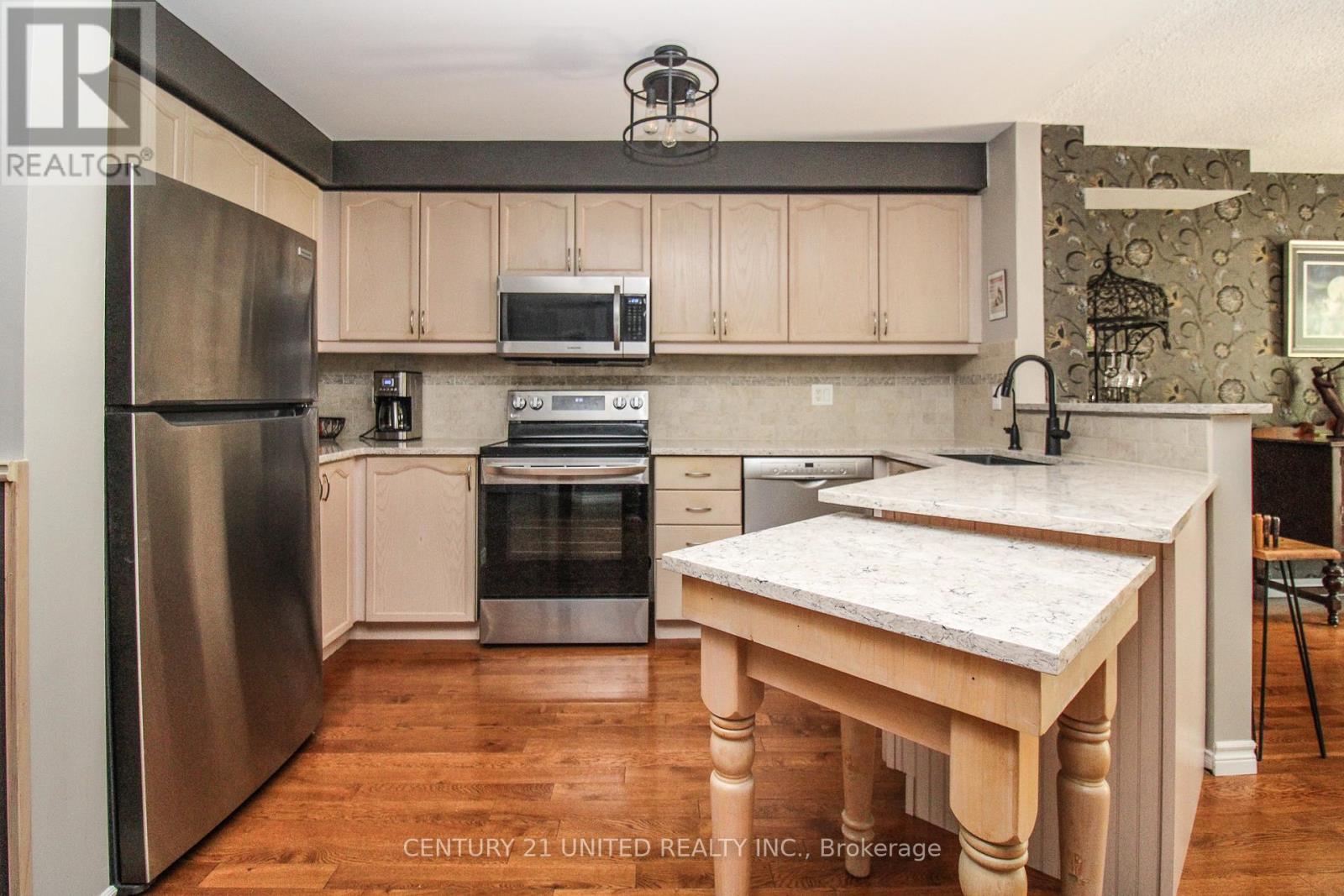 1360 Lillico Crescent, Peterborough West (North), Ontario  K9K 2K9 - Photo 12 - X12267180