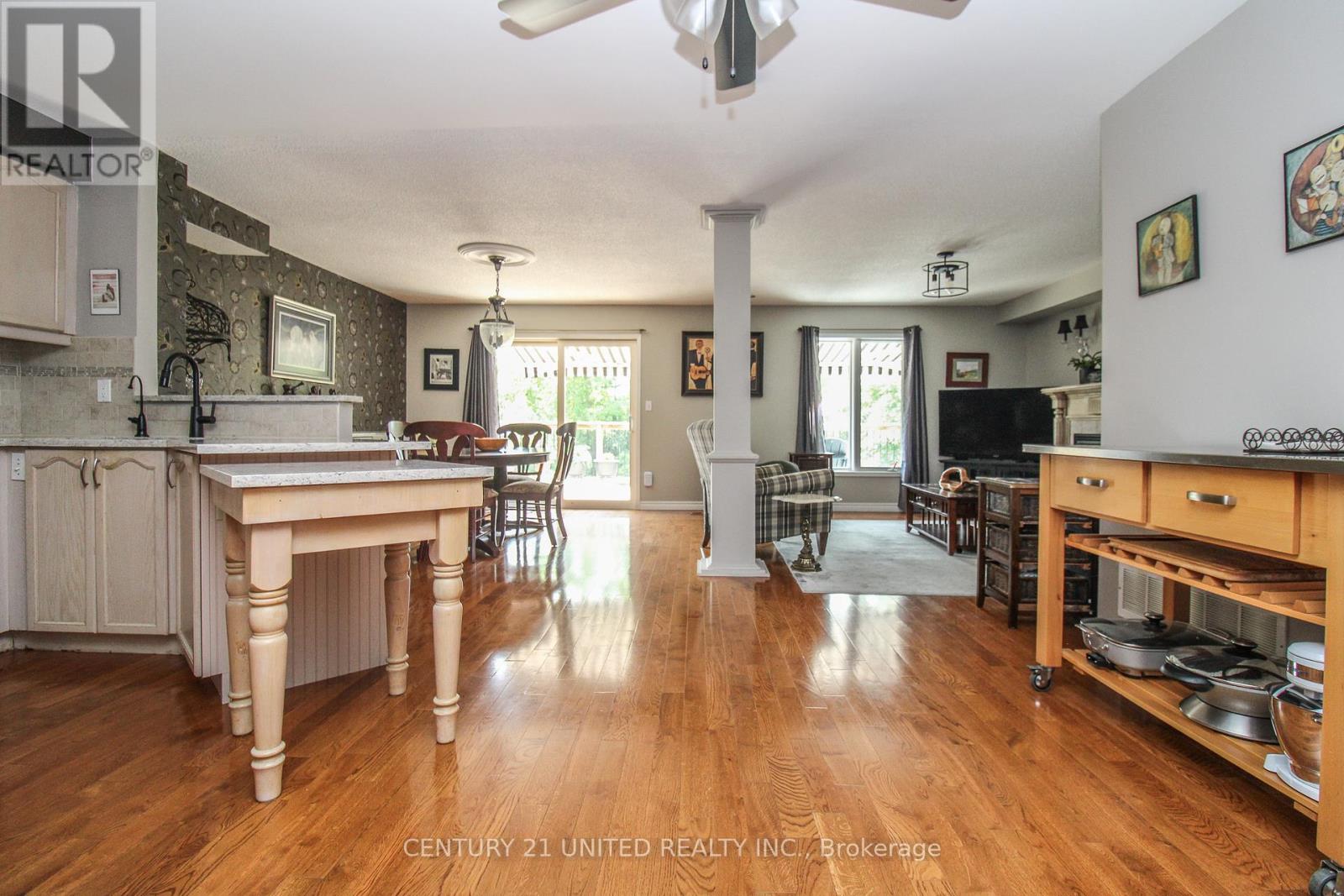 1360 Lillico Crescent, Peterborough West (North), Ontario  K9K 2K9 - Photo 13 - X12267180