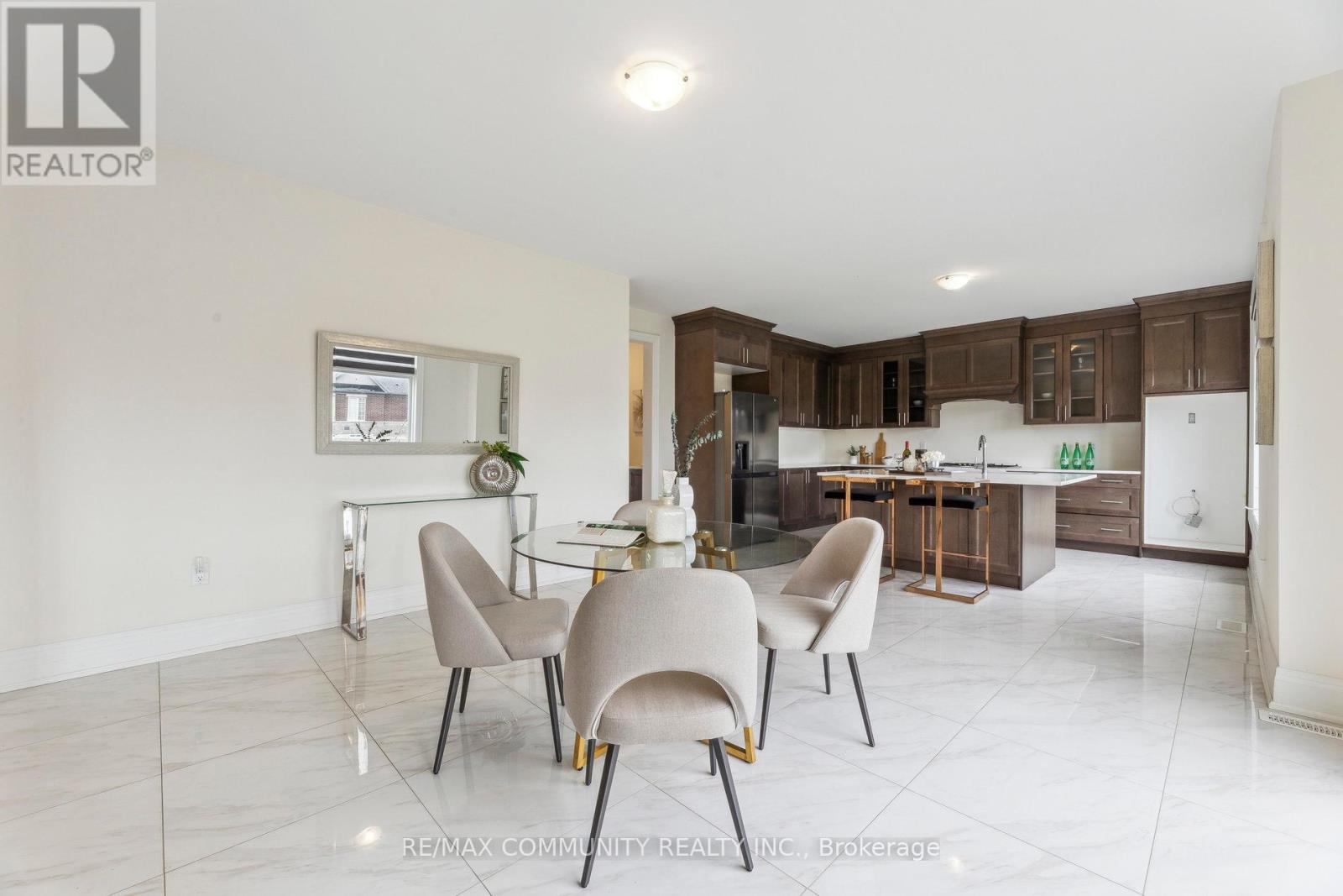 15 Golden Meadows Drive, Otonabee-South Monaghan, Ontario  K9J 0H6 - Photo 18 - X12266979