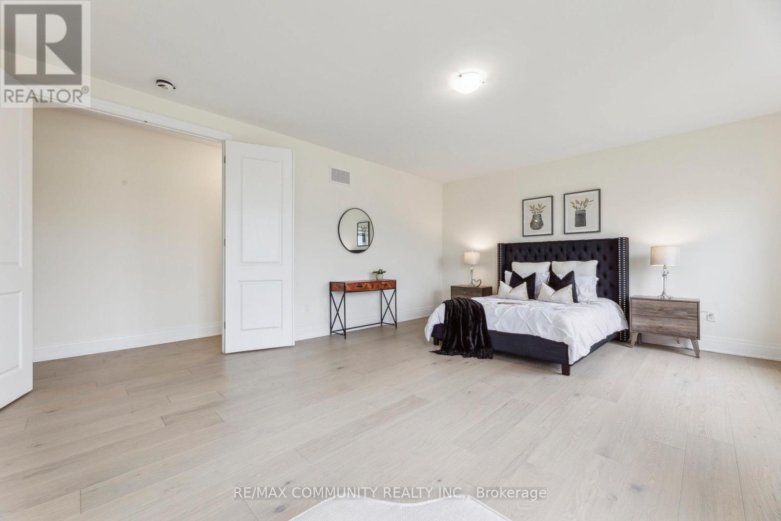 15 Golden Meadows Drive, Otonabee-South Monaghan, Ontario  K9J 0H6 - Photo 31 - X12266979