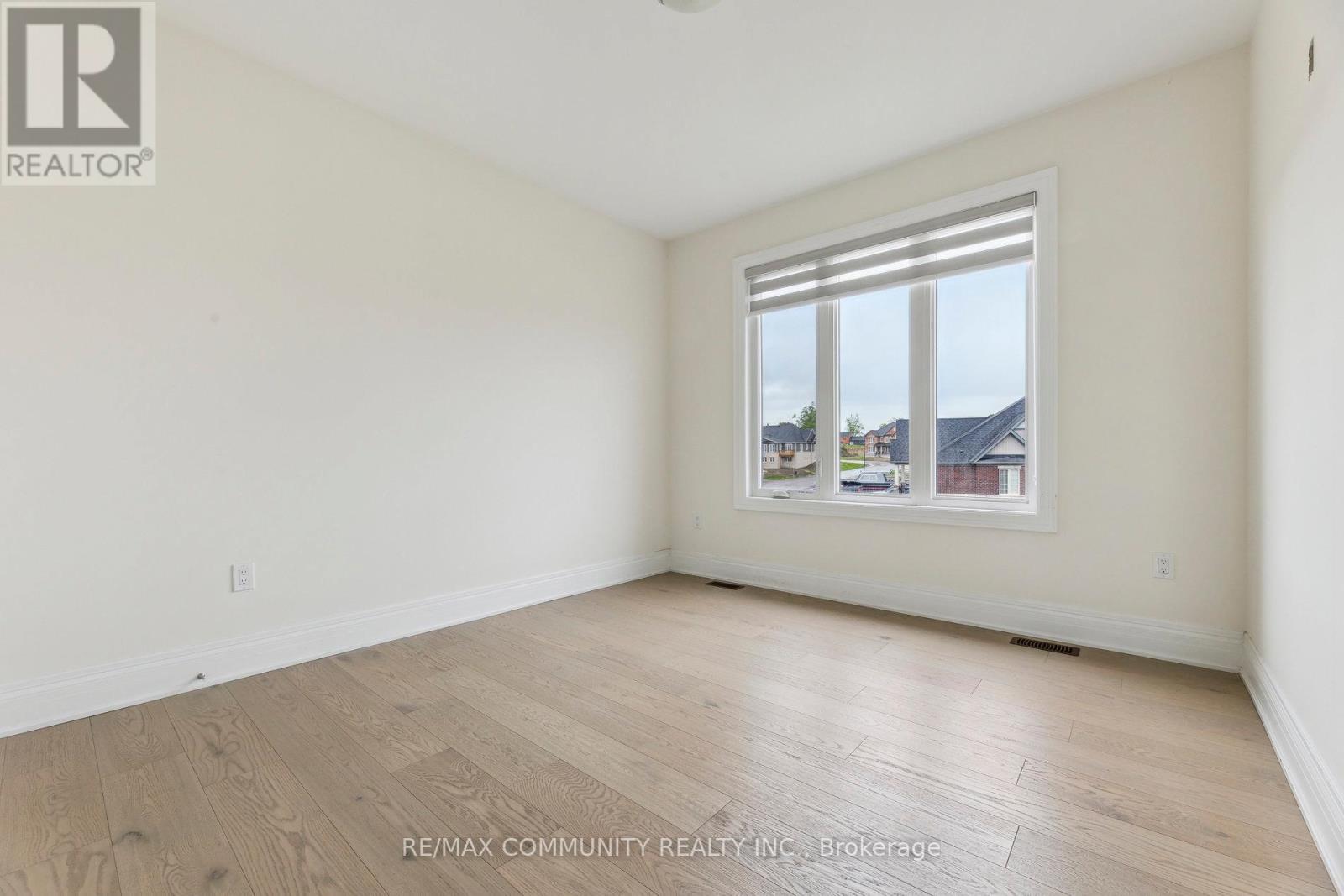 15 Golden Meadows Drive, Otonabee-South Monaghan, Ontario  K9J 0H6 - Photo 42 - X12266979