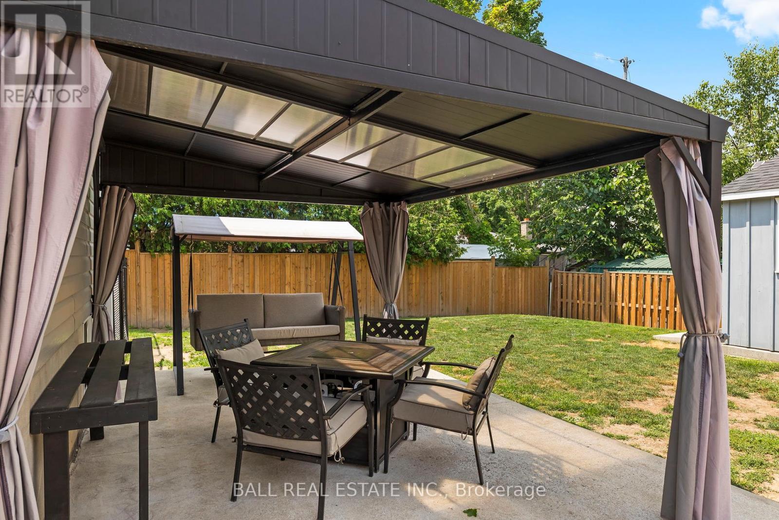 2 Hazel Street, Kawartha Lakes (Lindsay), Ontario  K9V 5M2 - Photo 32 - X12267869
