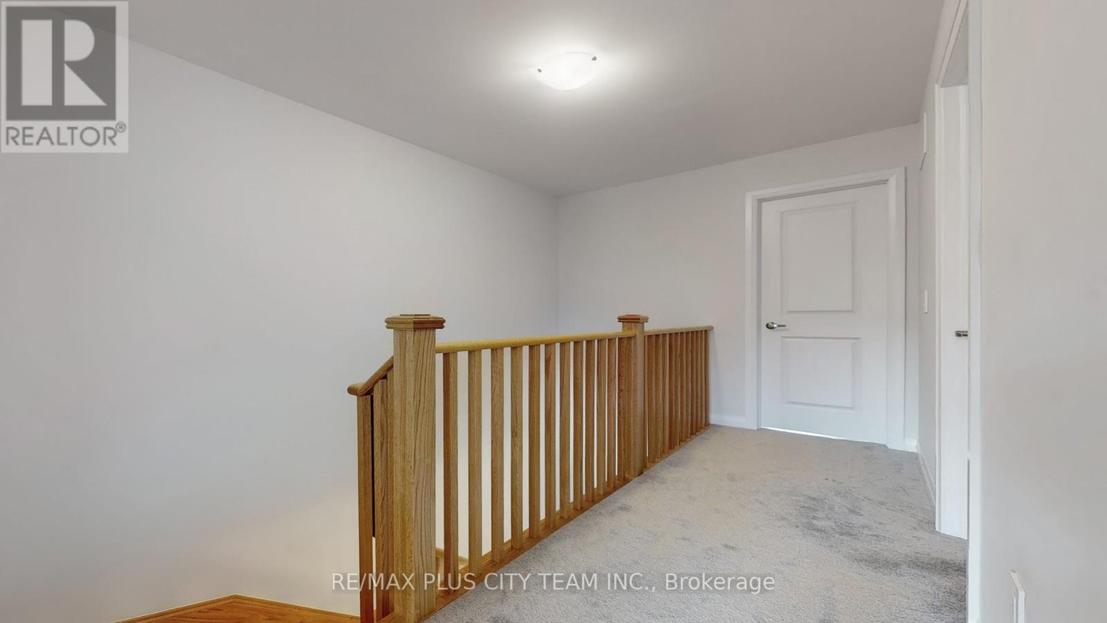 32 Keenan Street, Kawartha Lakes (Lindsay), Ontario  K9V 6C2 - Photo 13 - X12267867
