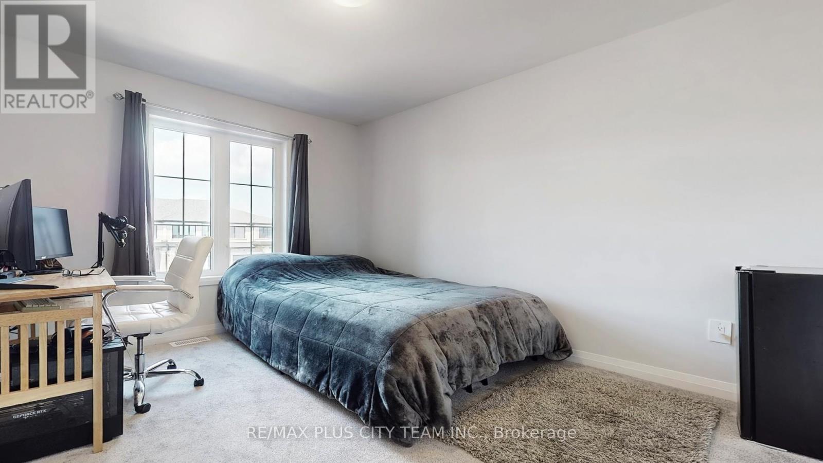32 Keenan Street, Kawartha Lakes (Lindsay), Ontario  K9V 6C2 - Photo 19 - X12267867