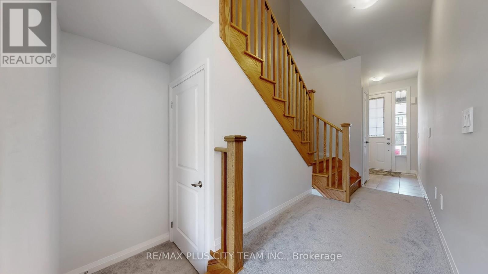 32 Keenan Street, Kawartha Lakes (Lindsay), Ontario  K9V 6C2 - Photo 23 - X12267867