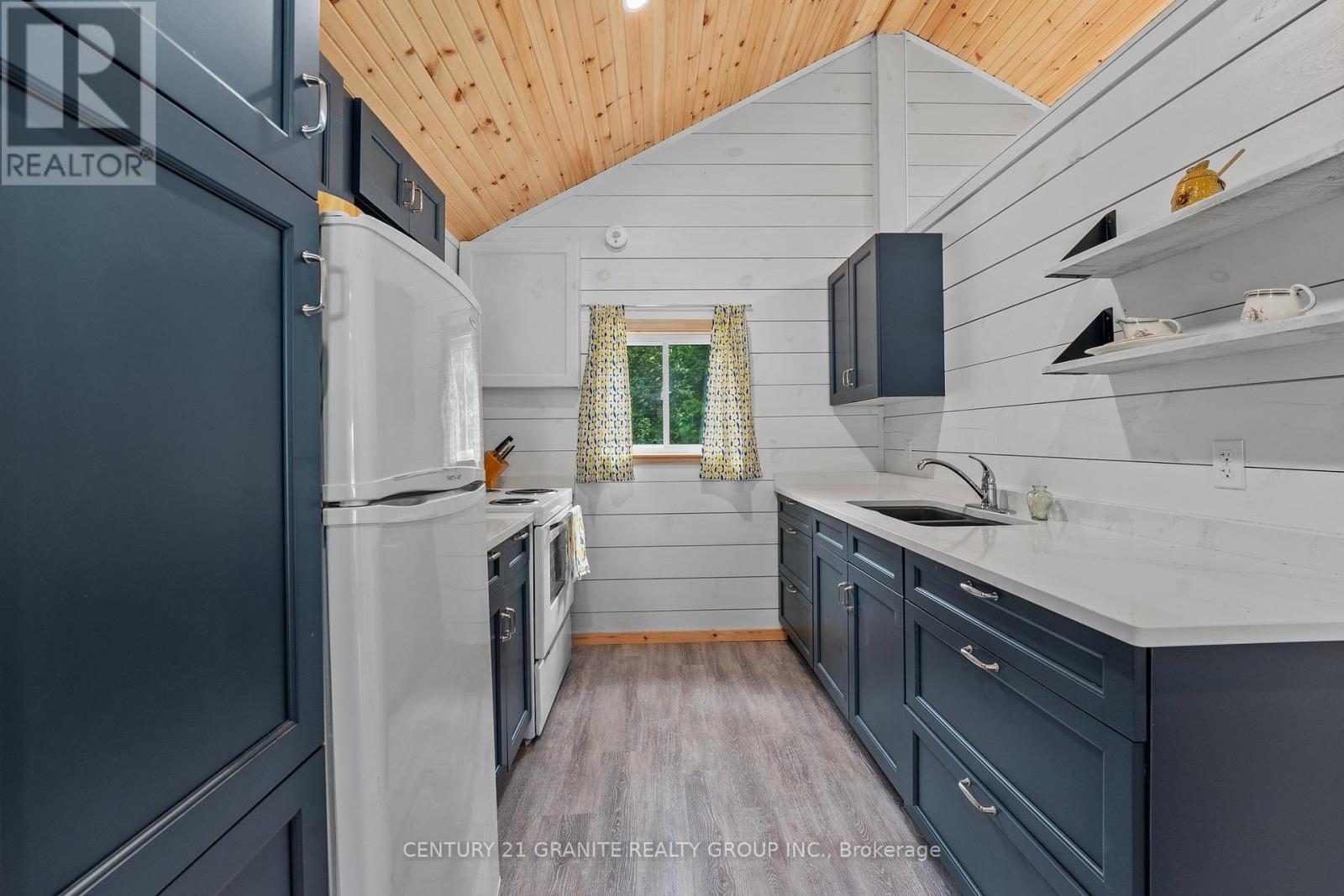 1224 Hagen Road, Highlands East (Cardiff Ward), Ontario  K0L 2A0 - Photo 8 - X12268184