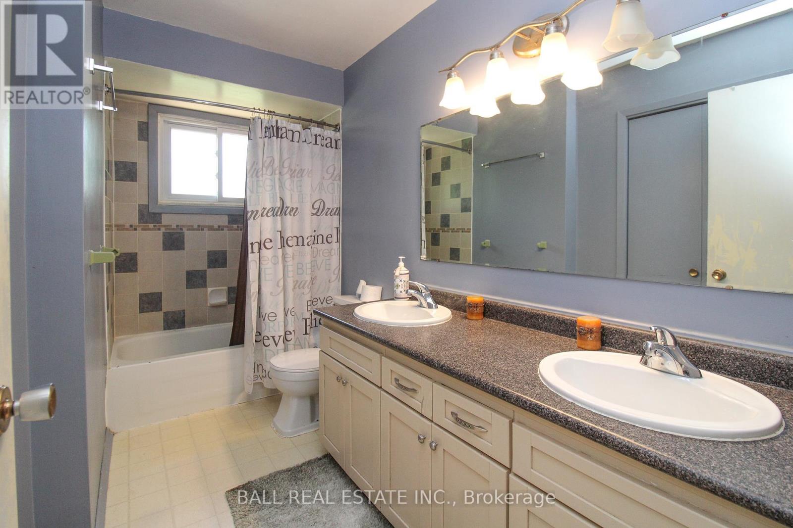 1305 Bridle Drive, Peterborough West (North), Ontario  K9J 7J7 - Photo 19 - X12268255