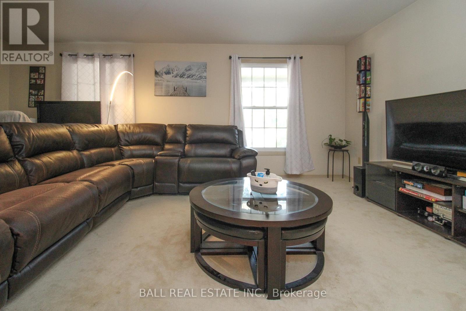 1305 Bridle Drive, Peterborough West (North), Ontario  K9J 7J7 - Photo 6 - X12268255