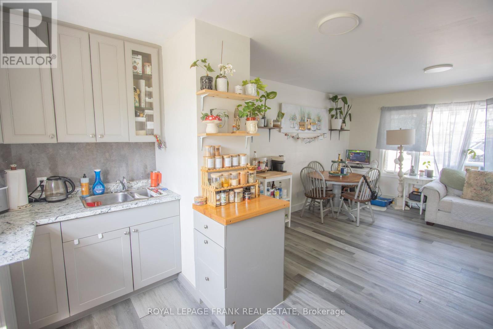 33 Flint Avenue, Bancroft (Bancroft Ward), Ontario  K0L 1C0 - Photo 10 - X12268338