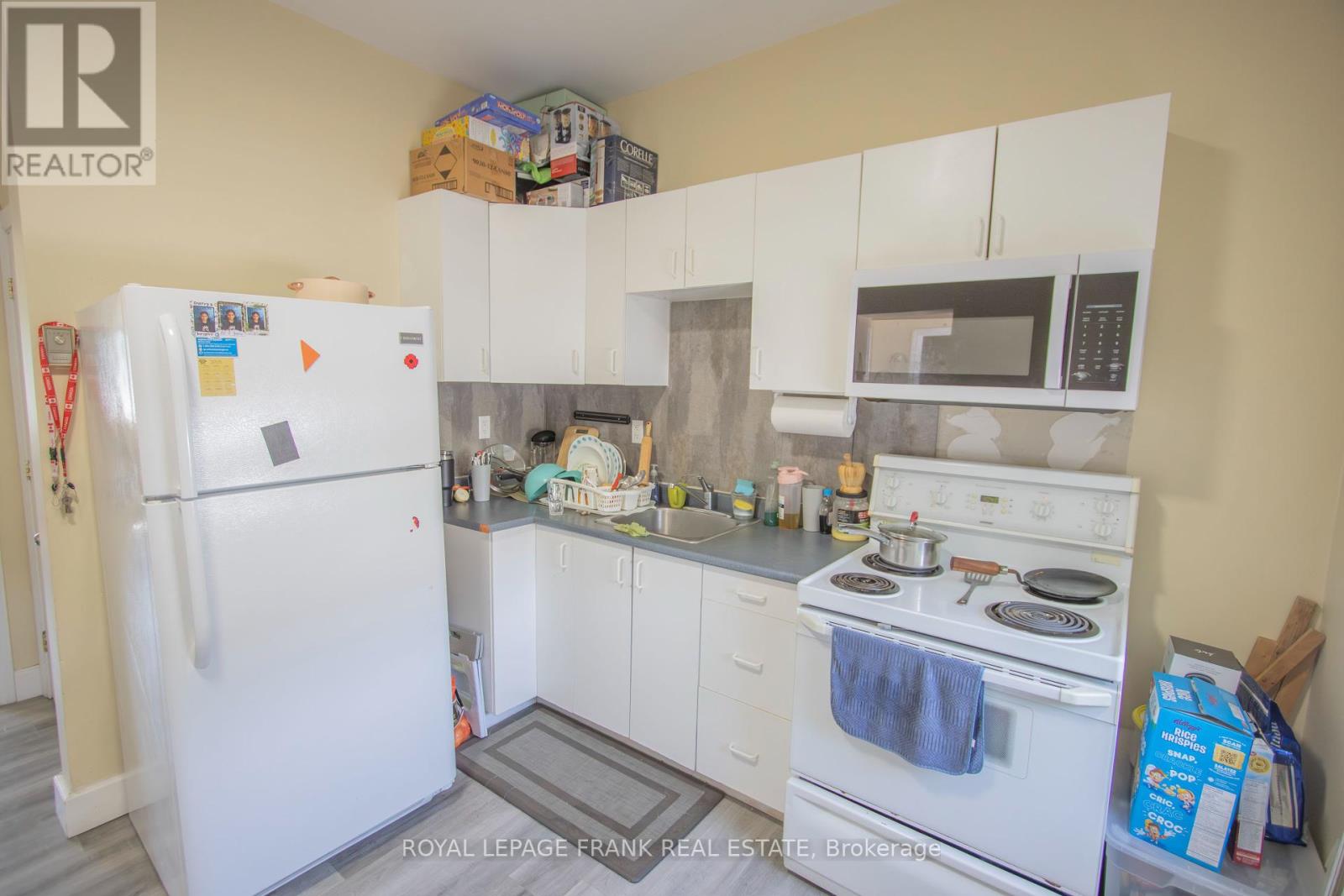33 Flint Avenue, Bancroft (Bancroft Ward), Ontario  K0L 1C0 - Photo 18 - X12268338