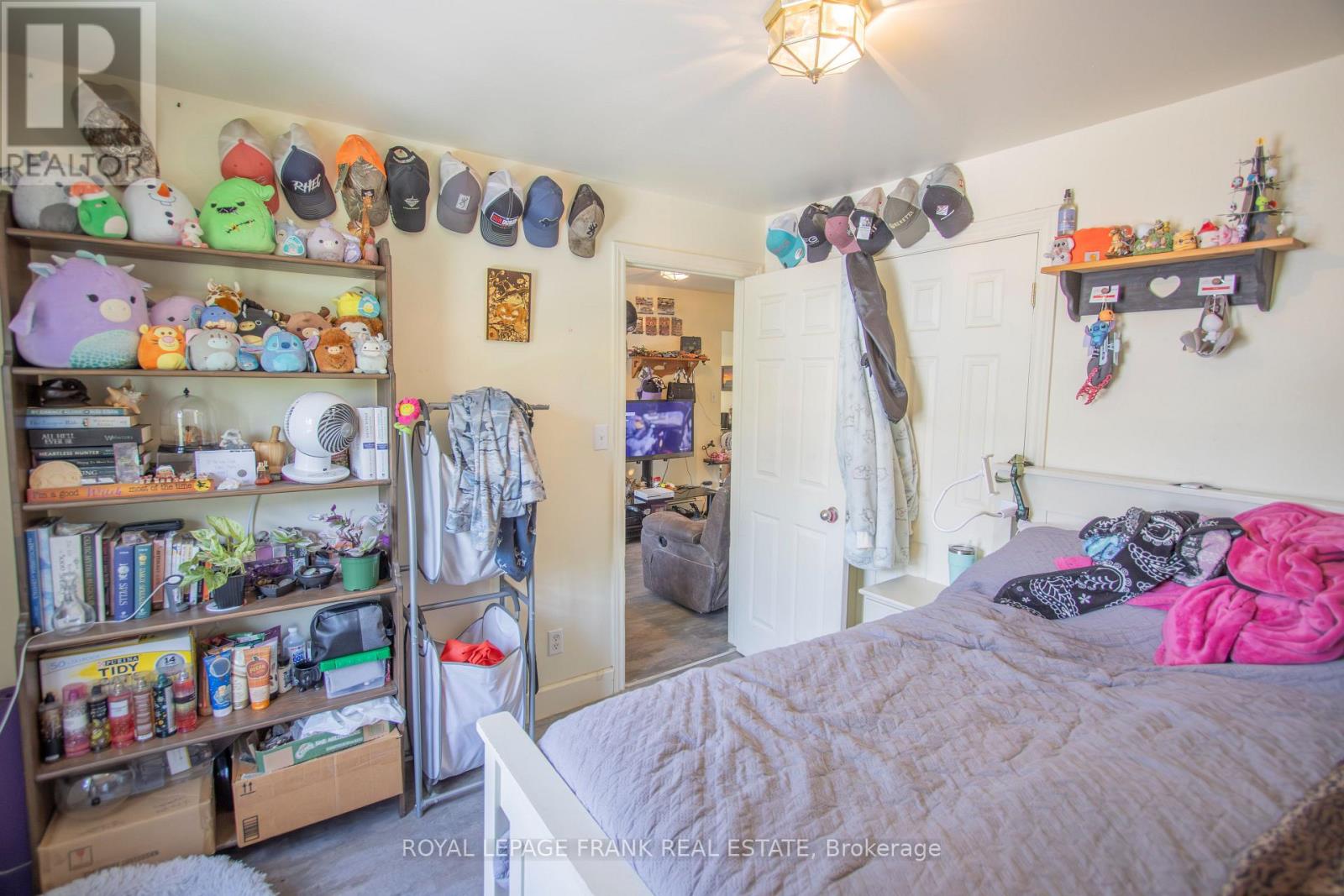33 Flint Avenue, Bancroft (Bancroft Ward), Ontario  K0L 1C0 - Photo 23 - X12268338