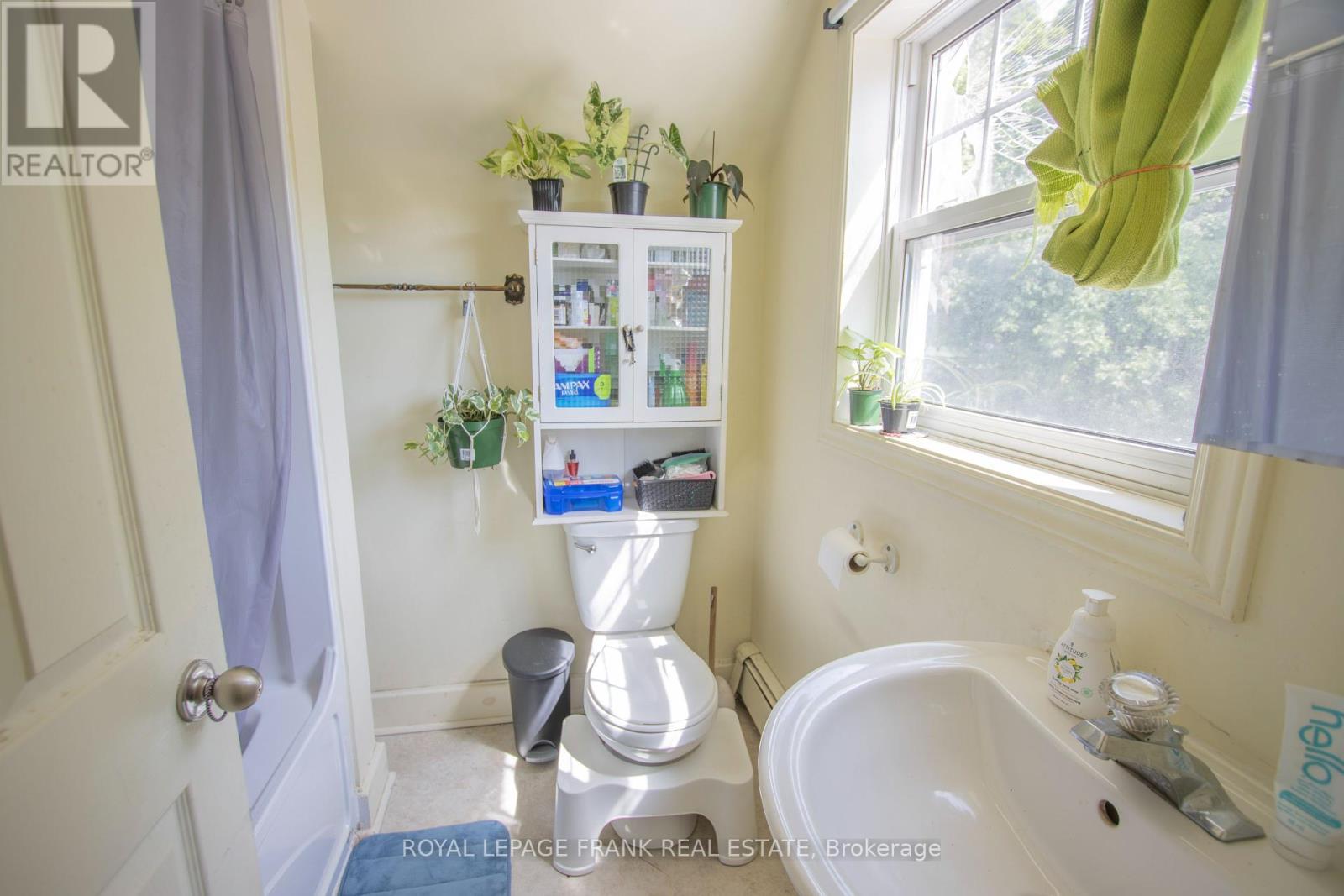33 Flint Avenue, Bancroft (Bancroft Ward), Ontario  K0L 1C0 - Photo 25 - X12268338