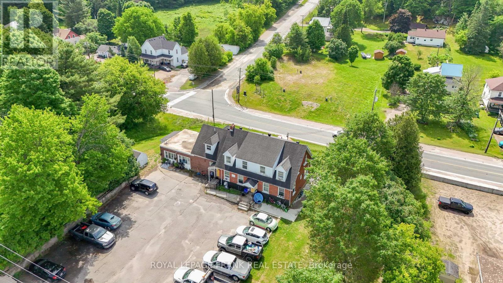 33 Flint Avenue, Bancroft (Bancroft Ward), Ontario  K0L 1C0 - Photo 27 - X12268338