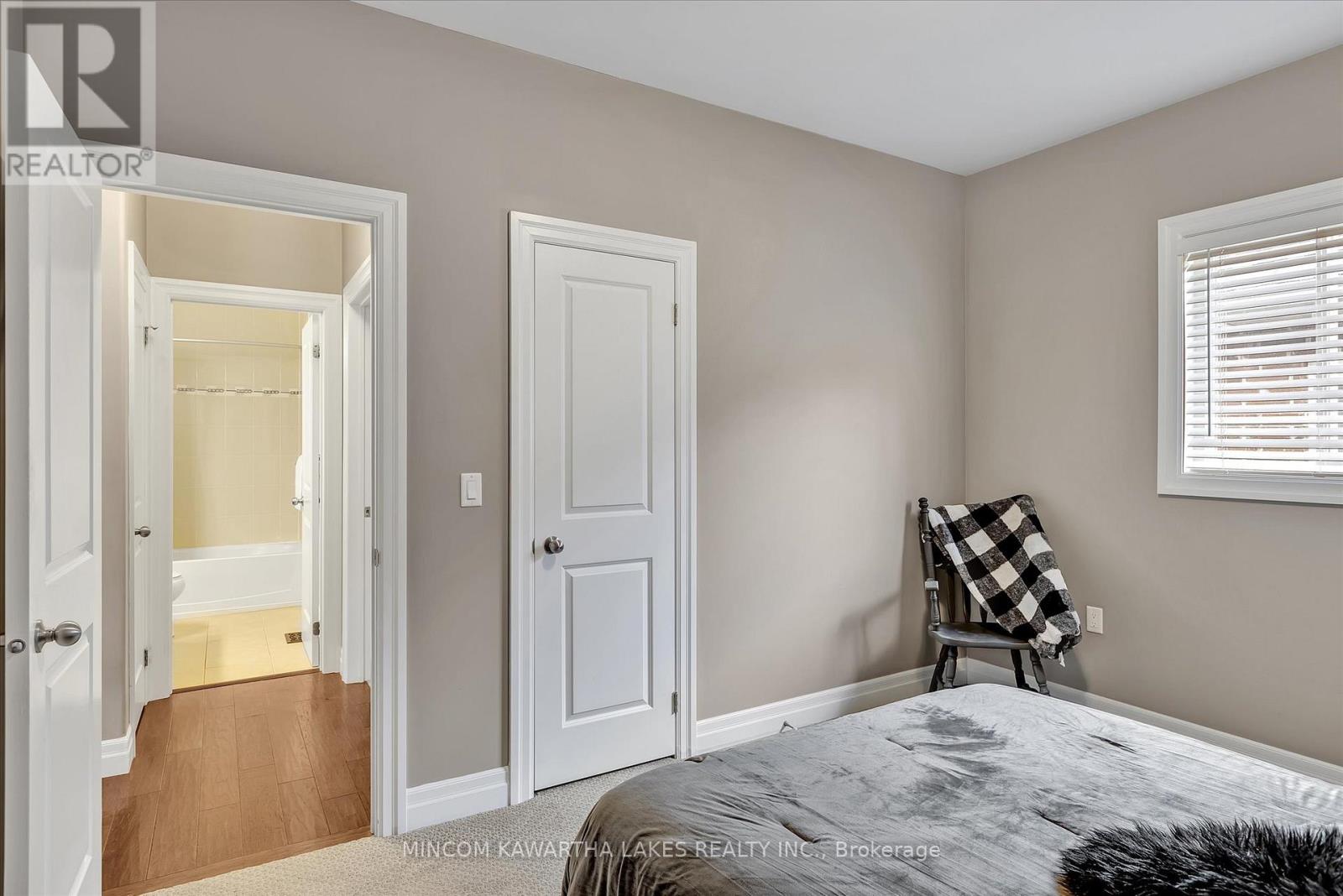 661 Goodwin Terrace, Peterborough West (North), Ontario  K9J 0H7 - Photo 16 - X12268442
