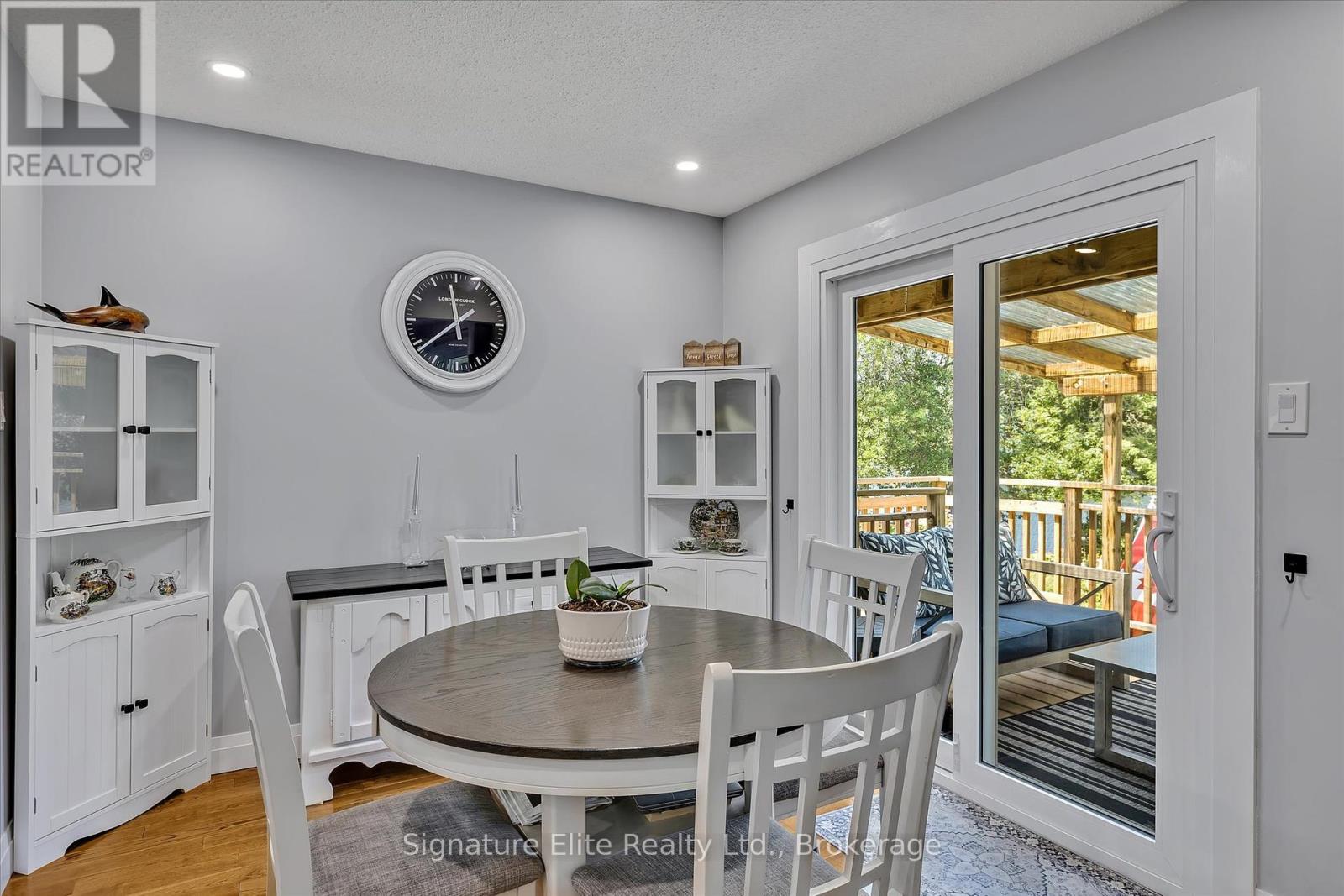 270 Sherin Avenue, Peterborough South (East), Ontario  K9J 1B6 - Photo 9 - X12269100