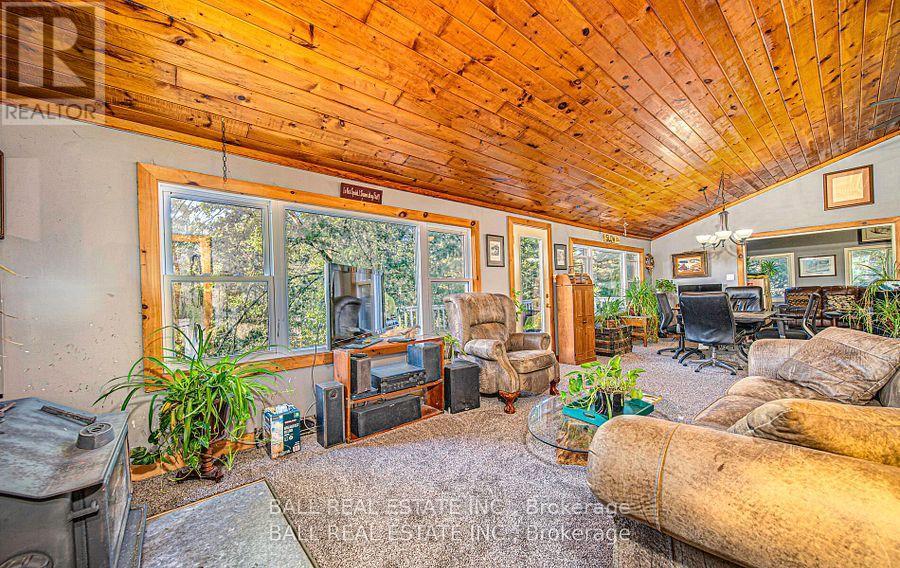 2374 Julia Shore Road E, Douro-Dummer, Ontario  K0L 2H0 - Photo 17 - X12269582