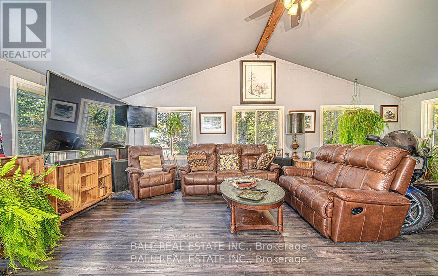2374 Julia Shore Road E, Douro-Dummer, Ontario  K0L 2H0 - Photo 7 - X12269582