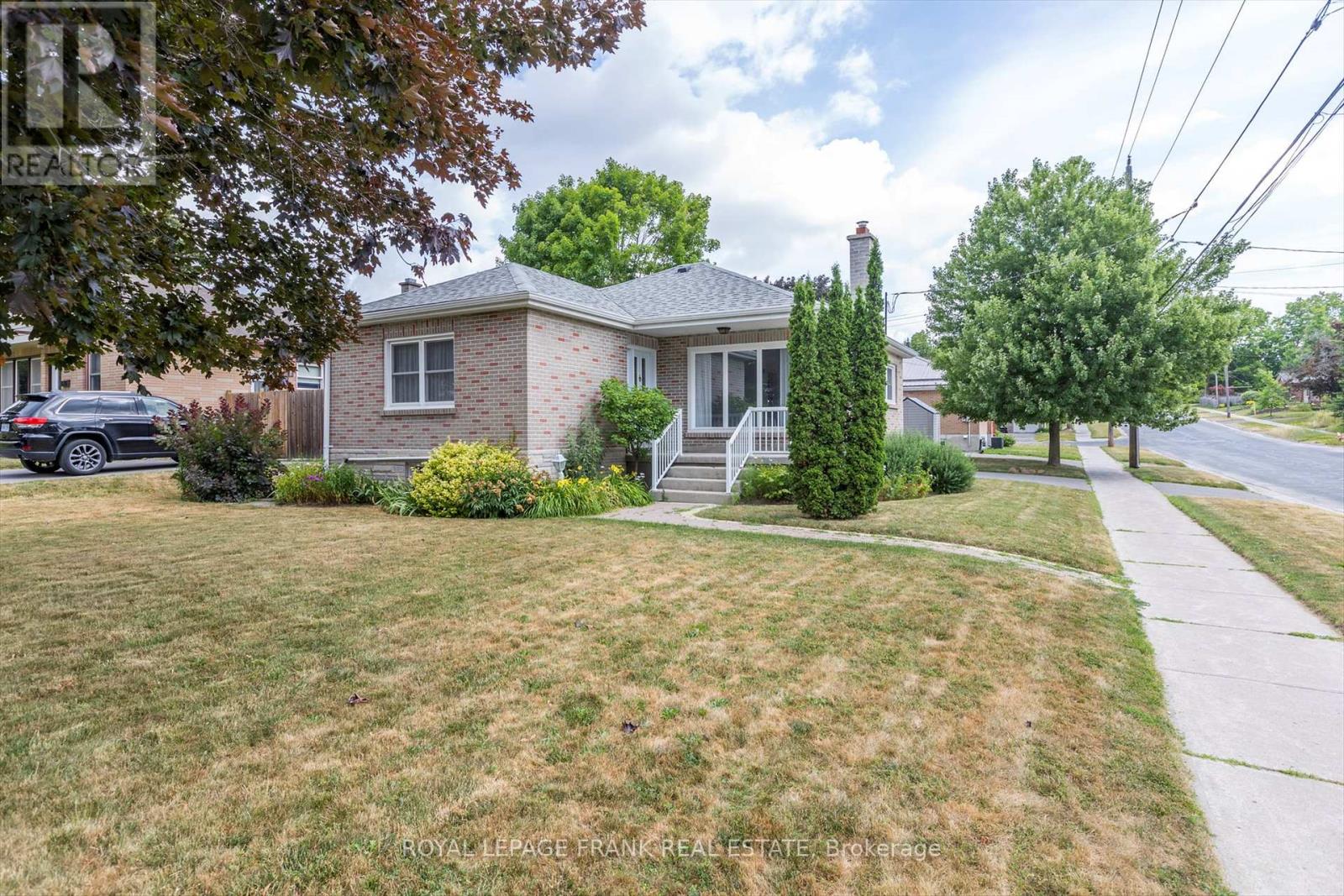 812 Schneider Place, Peterborough North (South), Ontario  K9H 5S5 - Photo 40 - X12270127