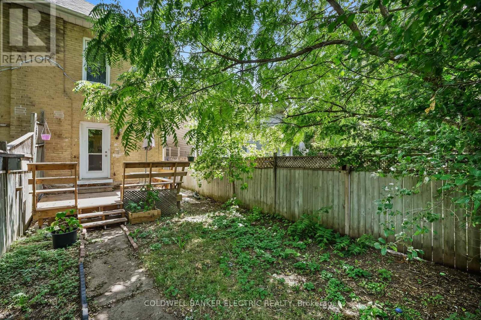 145 Stewart Street, Peterborough Central (South), Ontario  K9J 3M3 - Photo 27 - X12270219