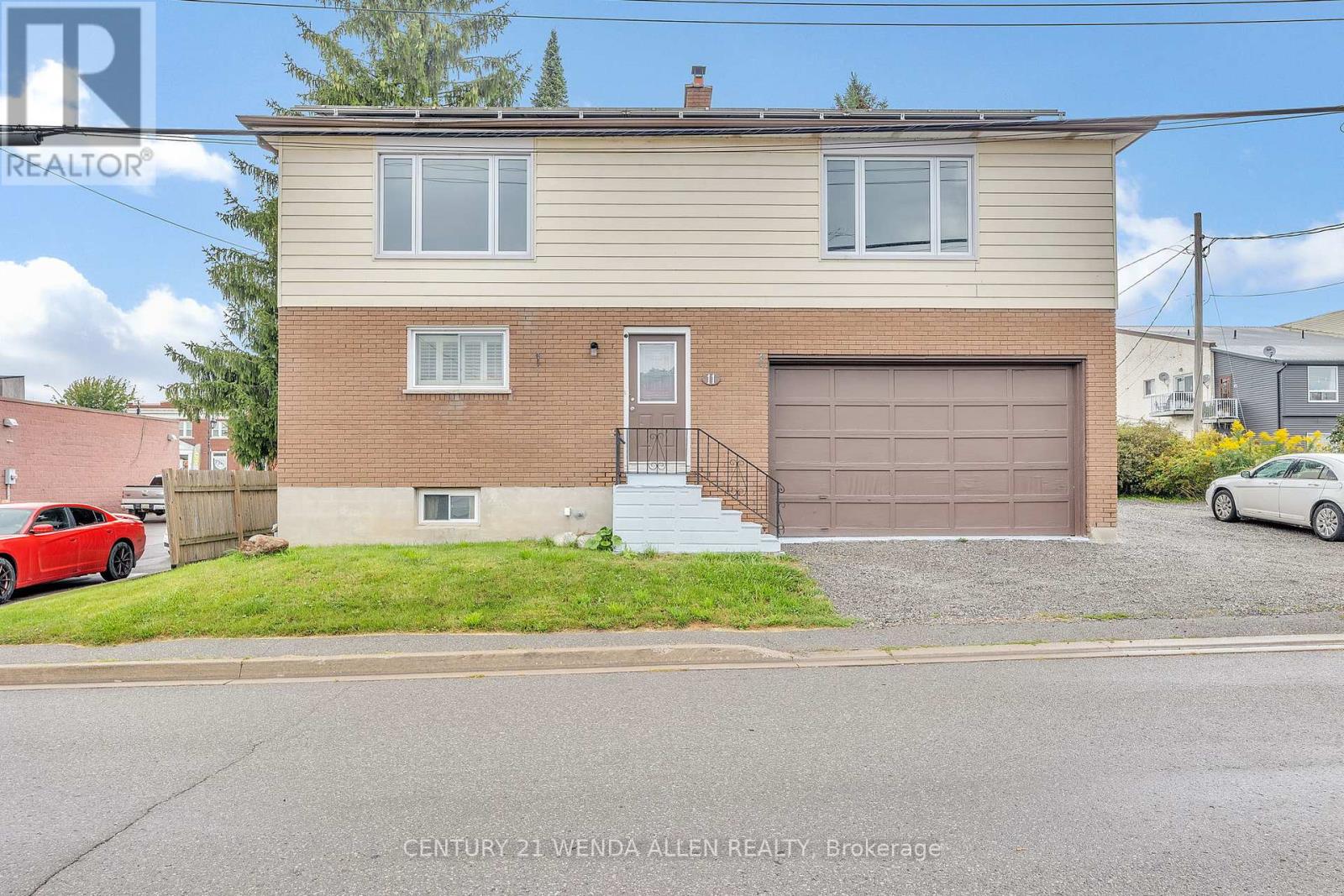 11 Mary Street East Street E, Kawartha Lakes (Omemee), Ontario  K0L 2W0 - Photo 2 - X12270073