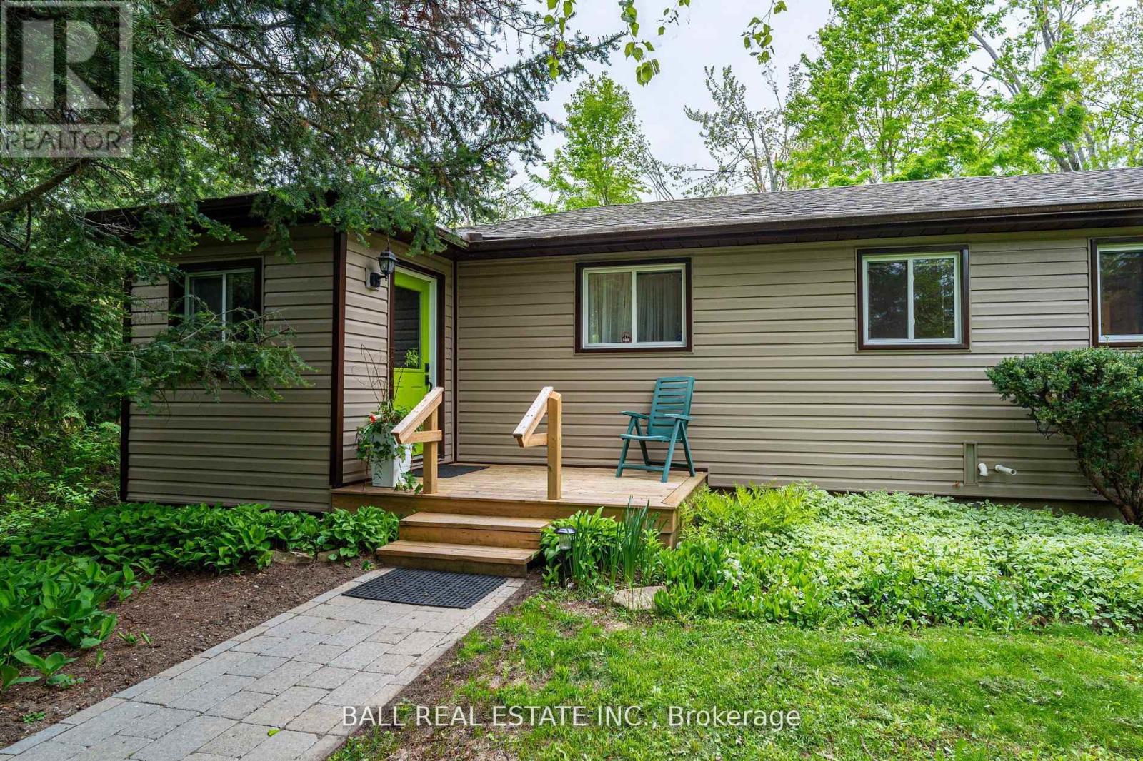 72 Hill Drive, Trent Lakes, Ontario  K0L 1J0 - Photo 4 - X12270982