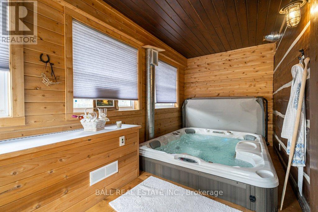 1726 South Bay Shore Road W, Douro-Dummer, Ontario  K0L 2H0 - Photo 17 - X12271078