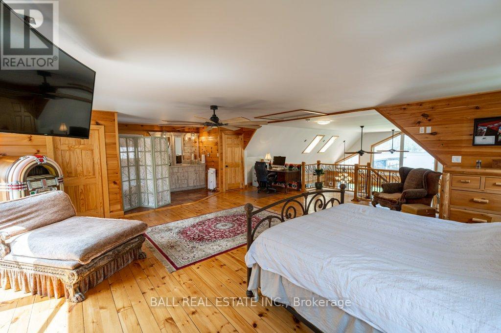 1726 South Bay Shore Road W, Douro-Dummer, Ontario  K0L 2H0 - Photo 43 - X12271078