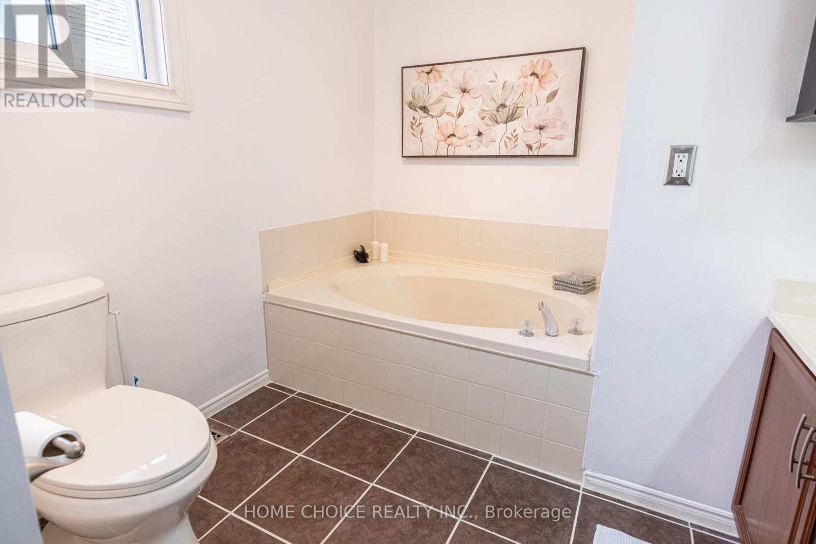 27 Doncaster Crescent, Clarington (Newcastle), Ontario  L1B 1E8 - Photo 29 - E12271038