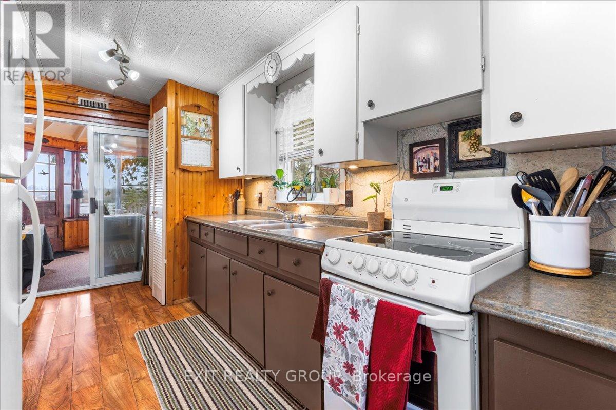 82 Canal Road, Trent Hills (Campbellford), Ontario  K0L 1L0 - Photo 8 - X12271395