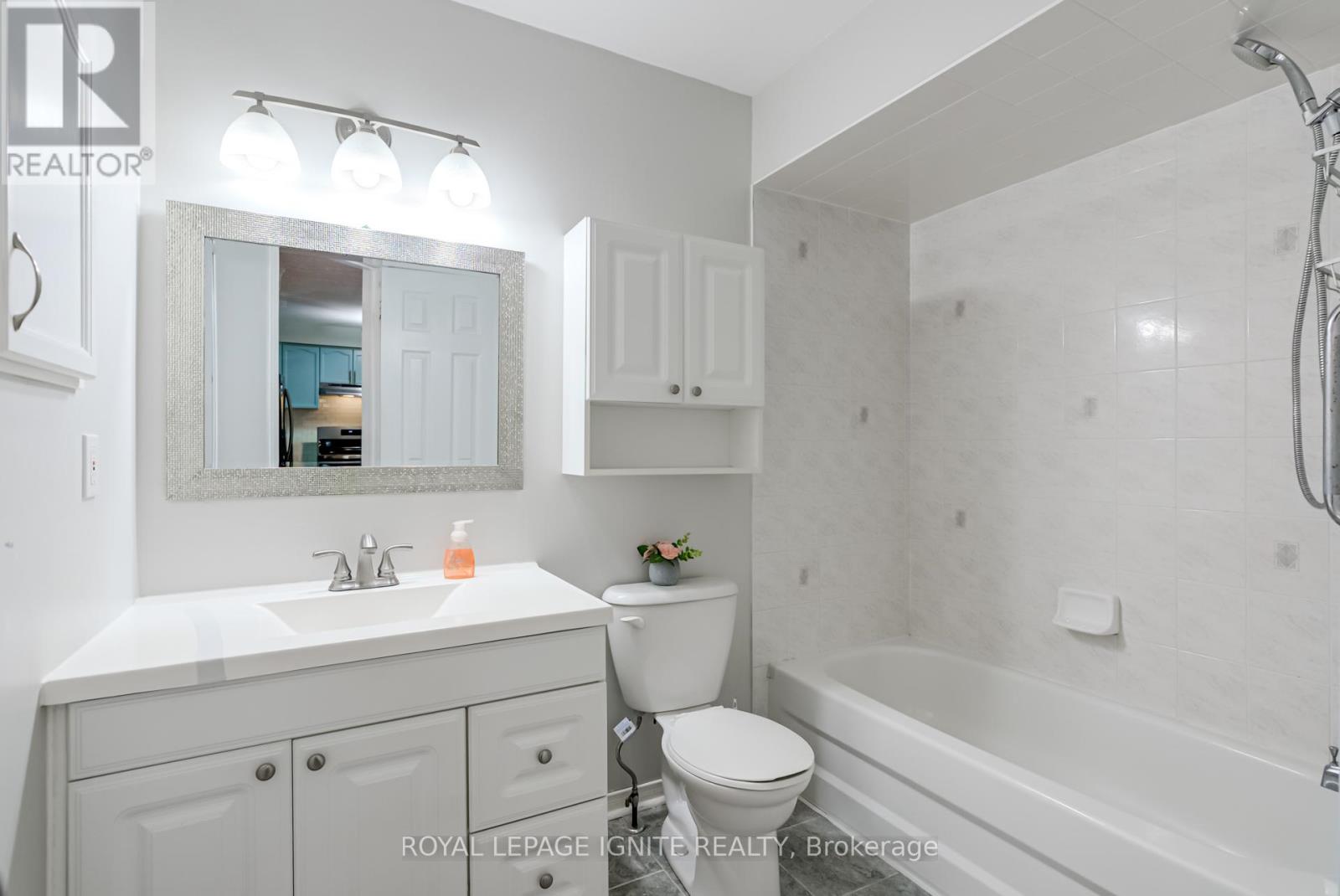 1292 Eagle Crescent, Peterborough West (North), Ontario  K9K 2K6 - Photo 25 - X12271552