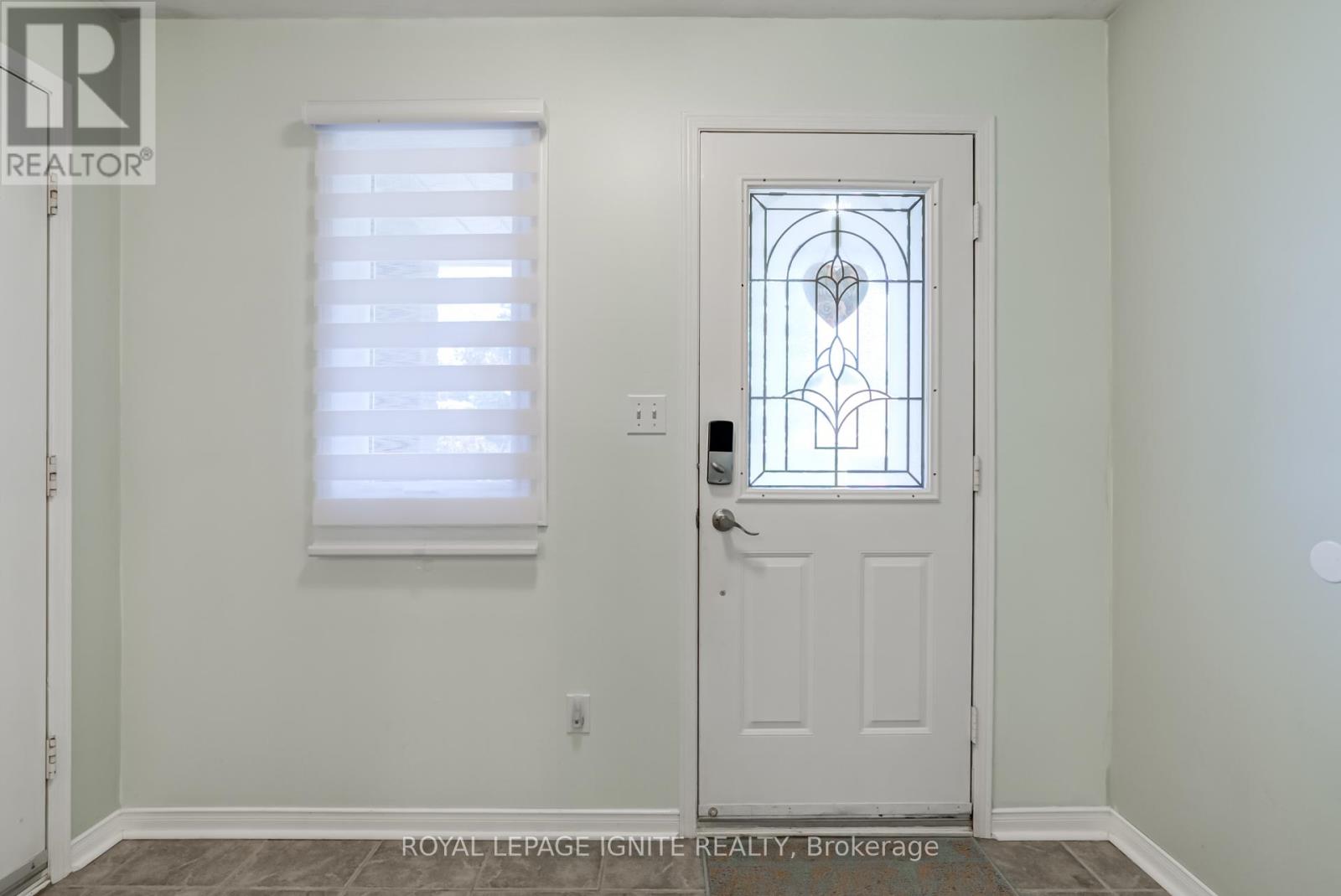 1292 Eagle Crescent, Peterborough West (North), Ontario  K9K 2K6 - Photo 8 - X12271552