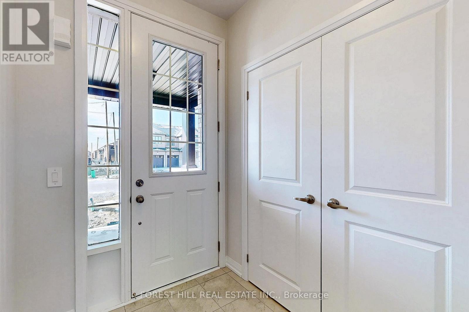 97 Corley Street, Kawartha Lakes (Lindsay), Ontario  K9V 6C2 - Photo 19 - X12271607