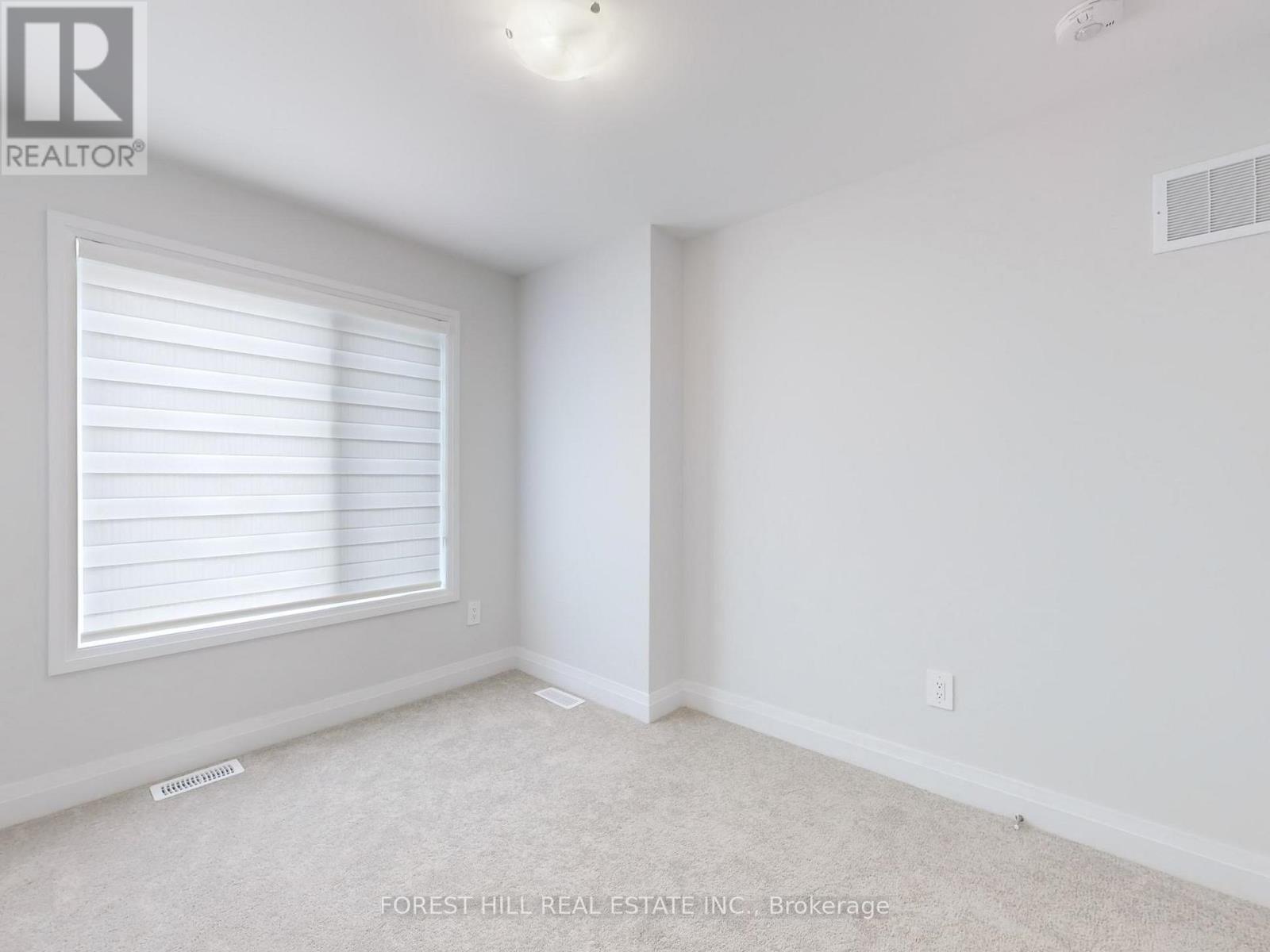 111 Corley Street, Kawartha Lakes (Lindsay), Ontario  K9V 6C2 - Photo 19 - X12271618