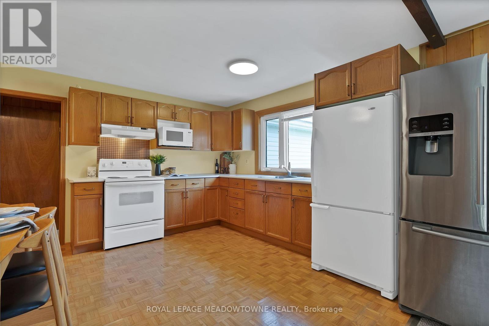 46 Hawke Drive, Kawartha Lakes (Emily), Ontario  K0L 2W0 - Photo 13 - X12271625