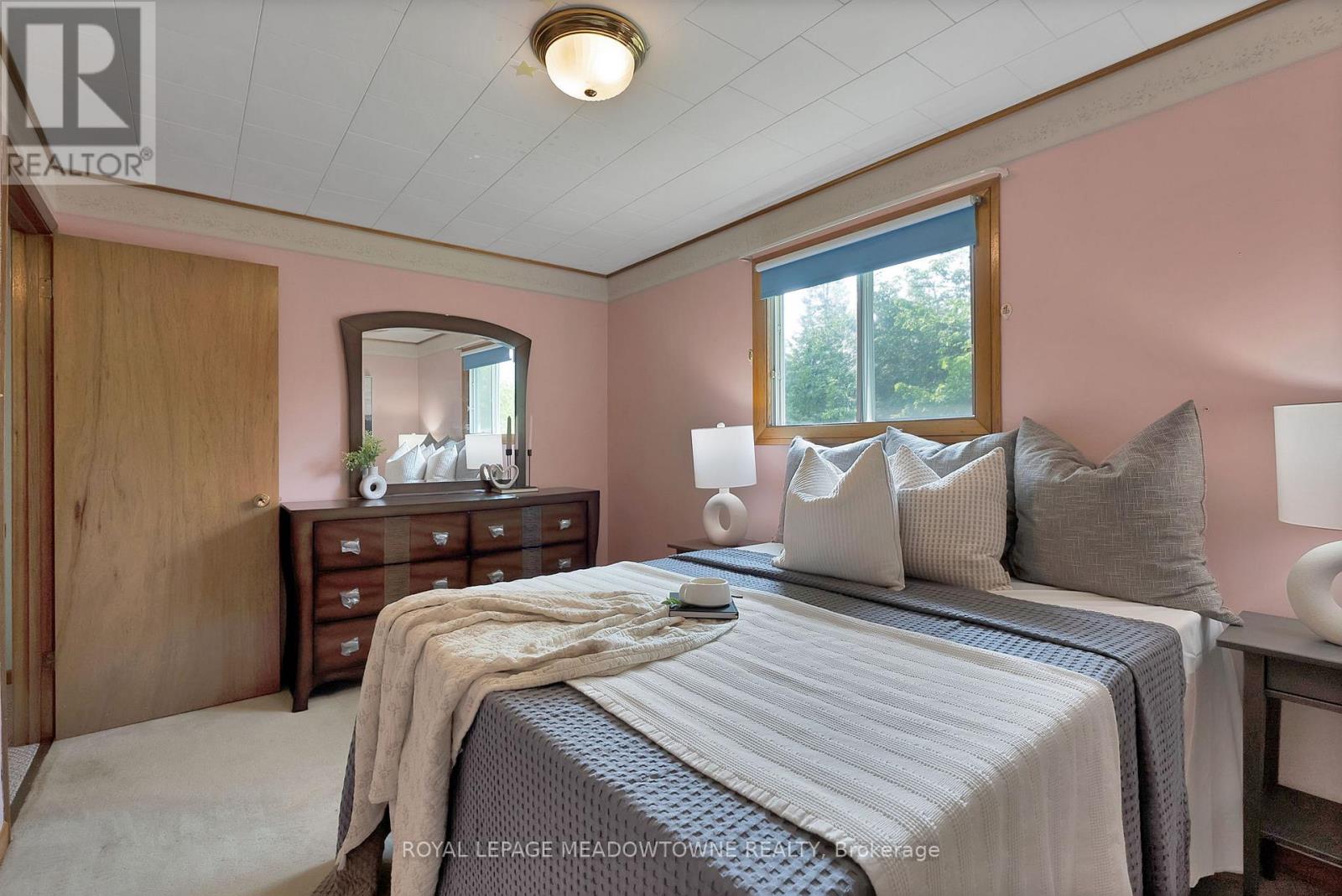 46 Hawke Drive, Kawartha Lakes (Emily), Ontario  K0L 2W0 - Photo 19 - X12271625