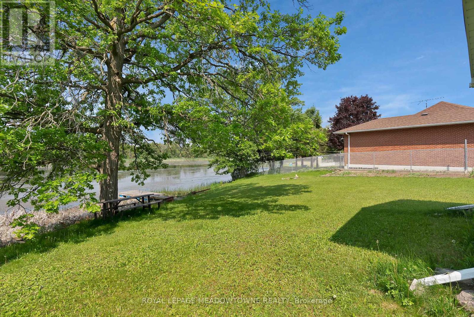 46 Hawke Drive, Kawartha Lakes (Emily), Ontario  K0L 2W0 - Photo 33 - X12271625