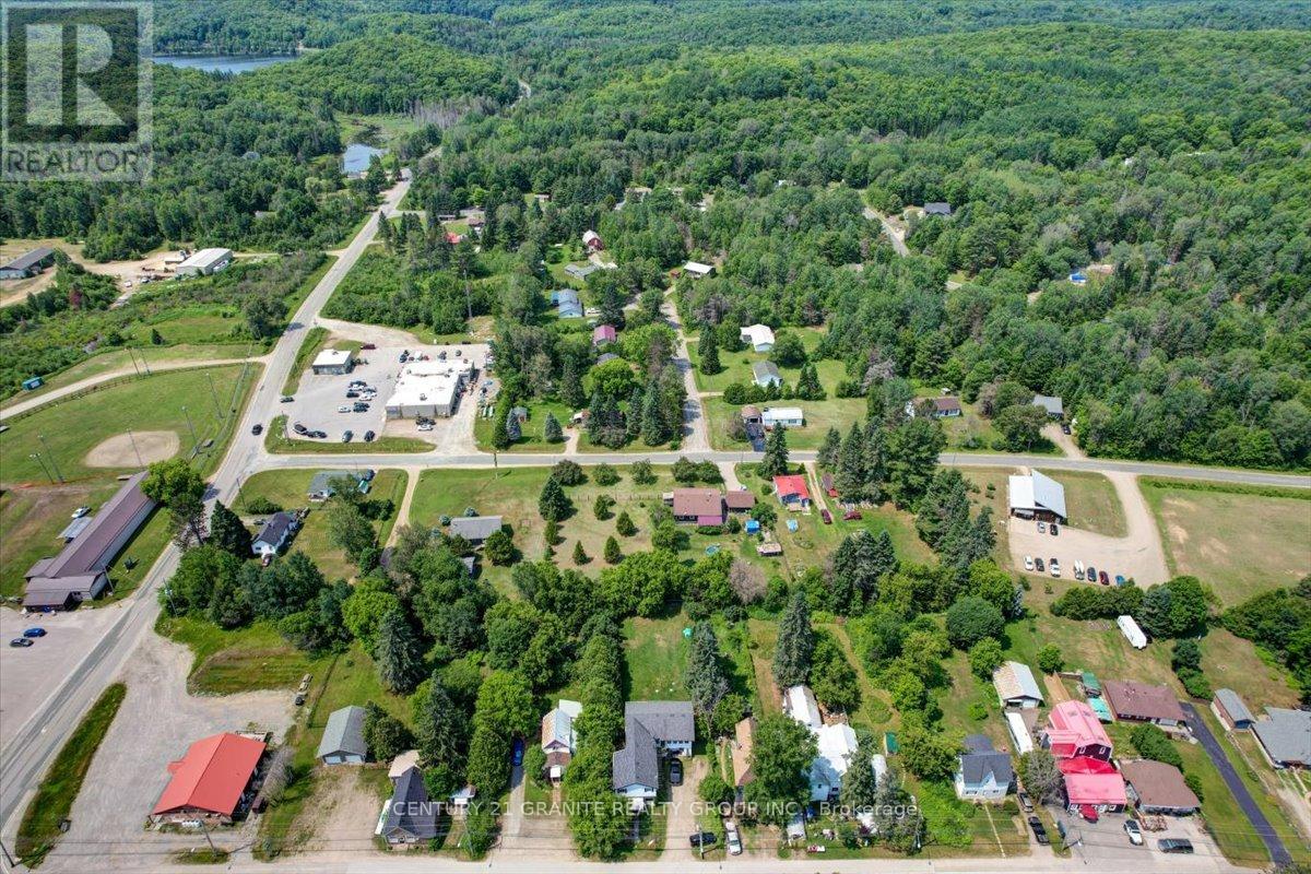 2289 Loop Road, Highlands East (Monmouth), Ontario  K0L 3C0 - Photo 24 - X12272478