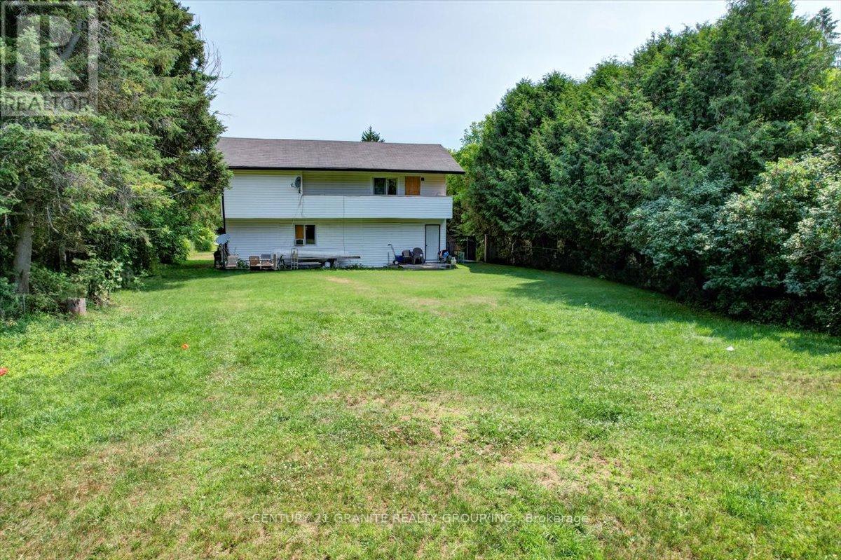 2289 Loop Road, Highlands East (Monmouth), Ontario  K0L 3C0 - Photo 34 - X12272478