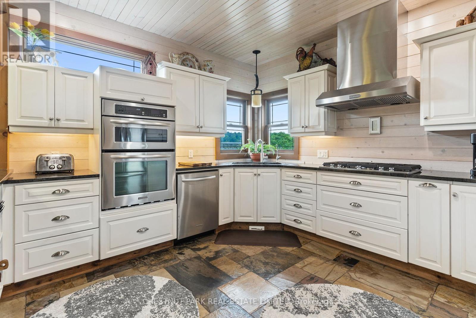 778 Maxwell Settlement Road, Bancroft (Dungannon Ward), Ontario  K0L 1C0 - Photo 16 - X12273237