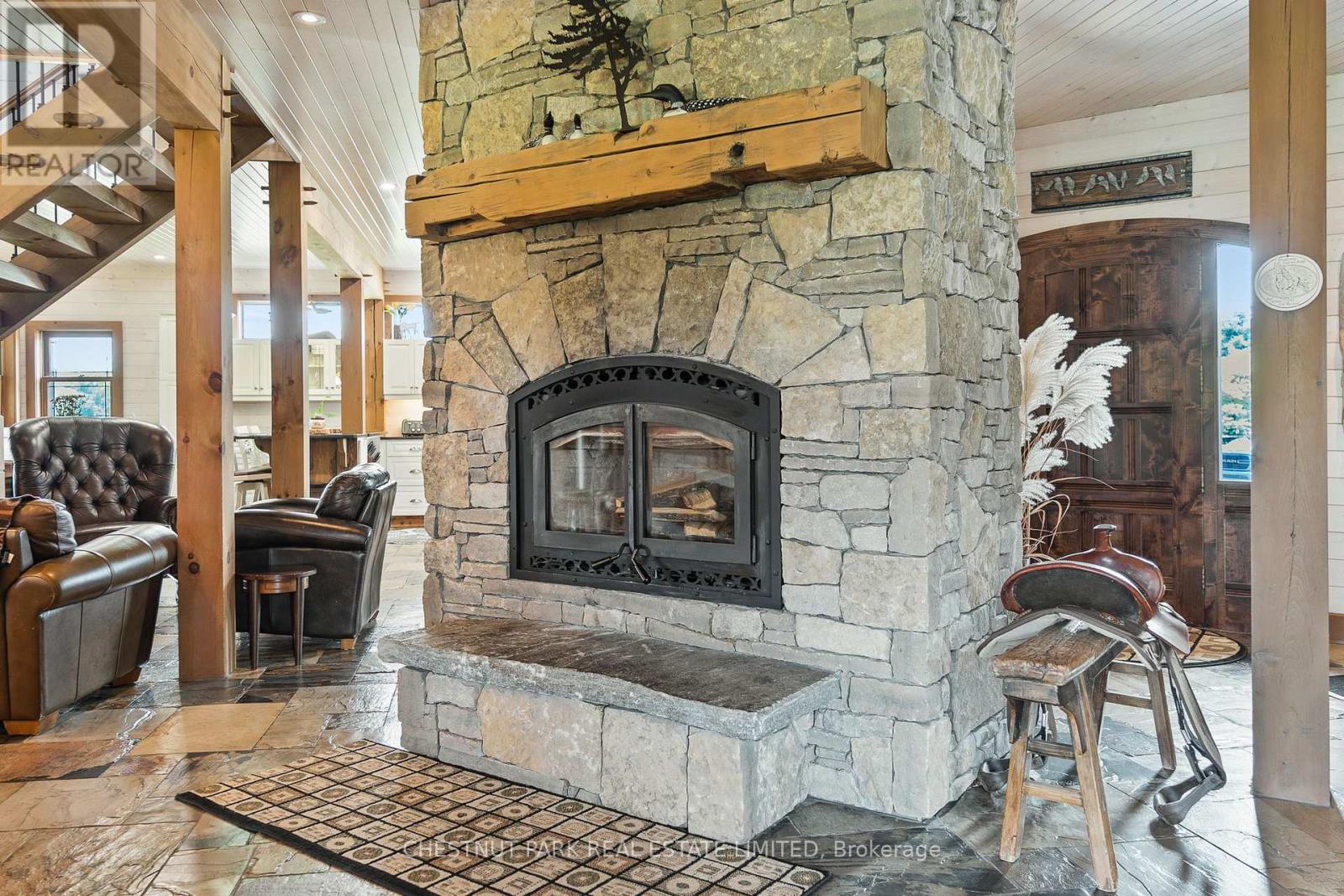 778 Maxwell Settlement Road, Bancroft (Dungannon Ward), Ontario  K0L 1C0 - Photo 9 - X12273237