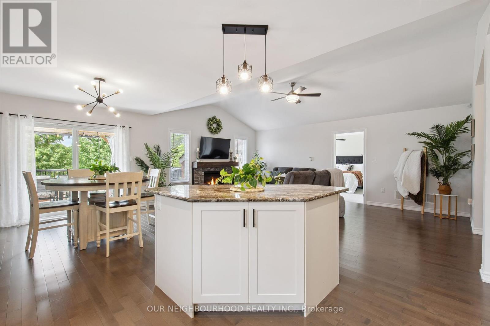 12 Old Trafford Drive, Trent Hills (Hastings), Ontario  K0L 1Y0 - Photo 10 - X12273741