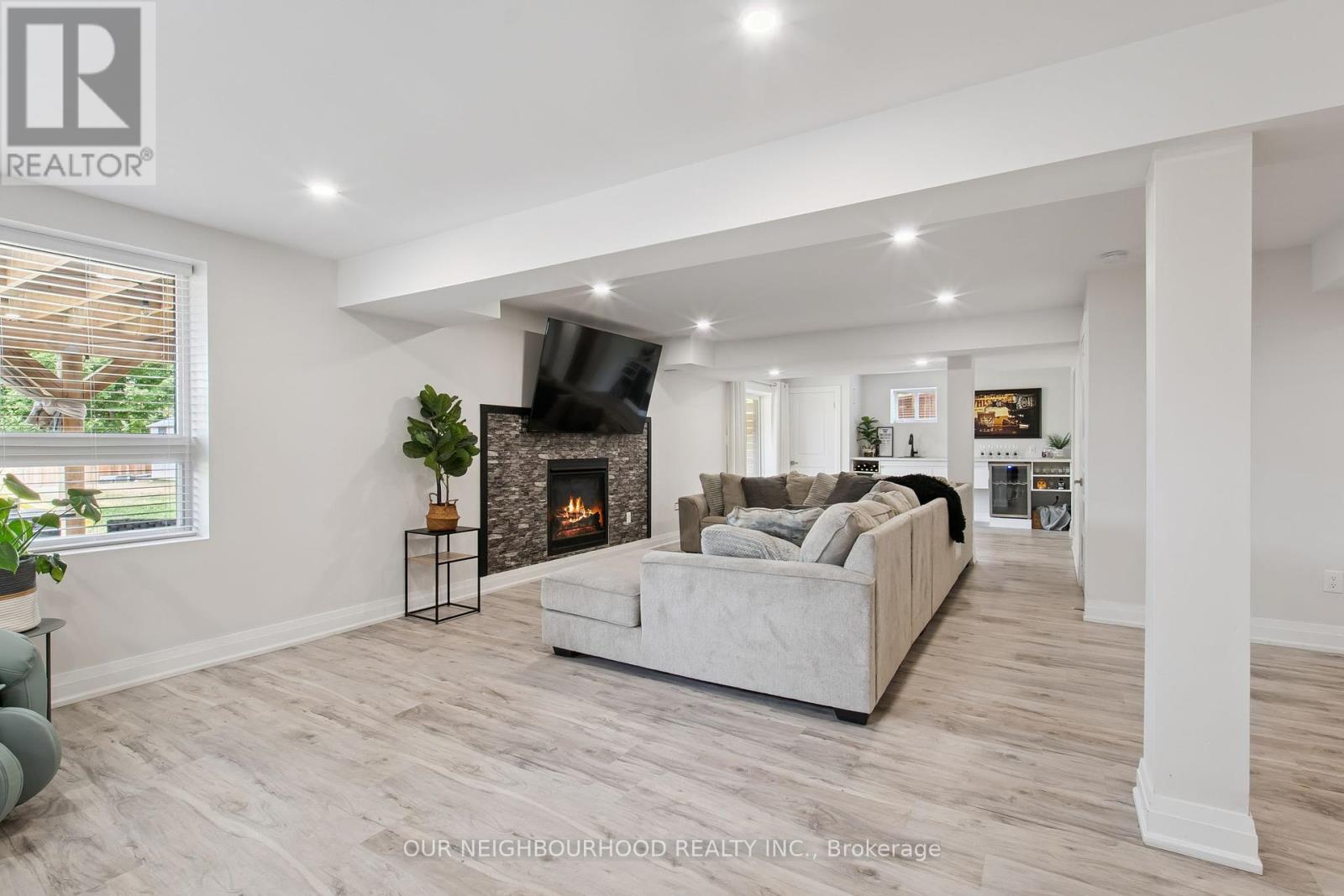 12 Old Trafford Drive, Trent Hills (Hastings), Ontario  K0L 1Y0 - Photo 25 - X12273741