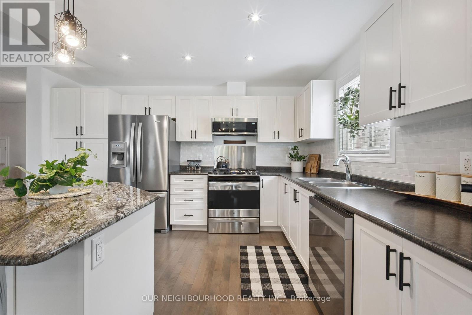 12 Old Trafford Drive, Trent Hills (Hastings), Ontario  K0L 1Y0 - Photo 9 - X12273741