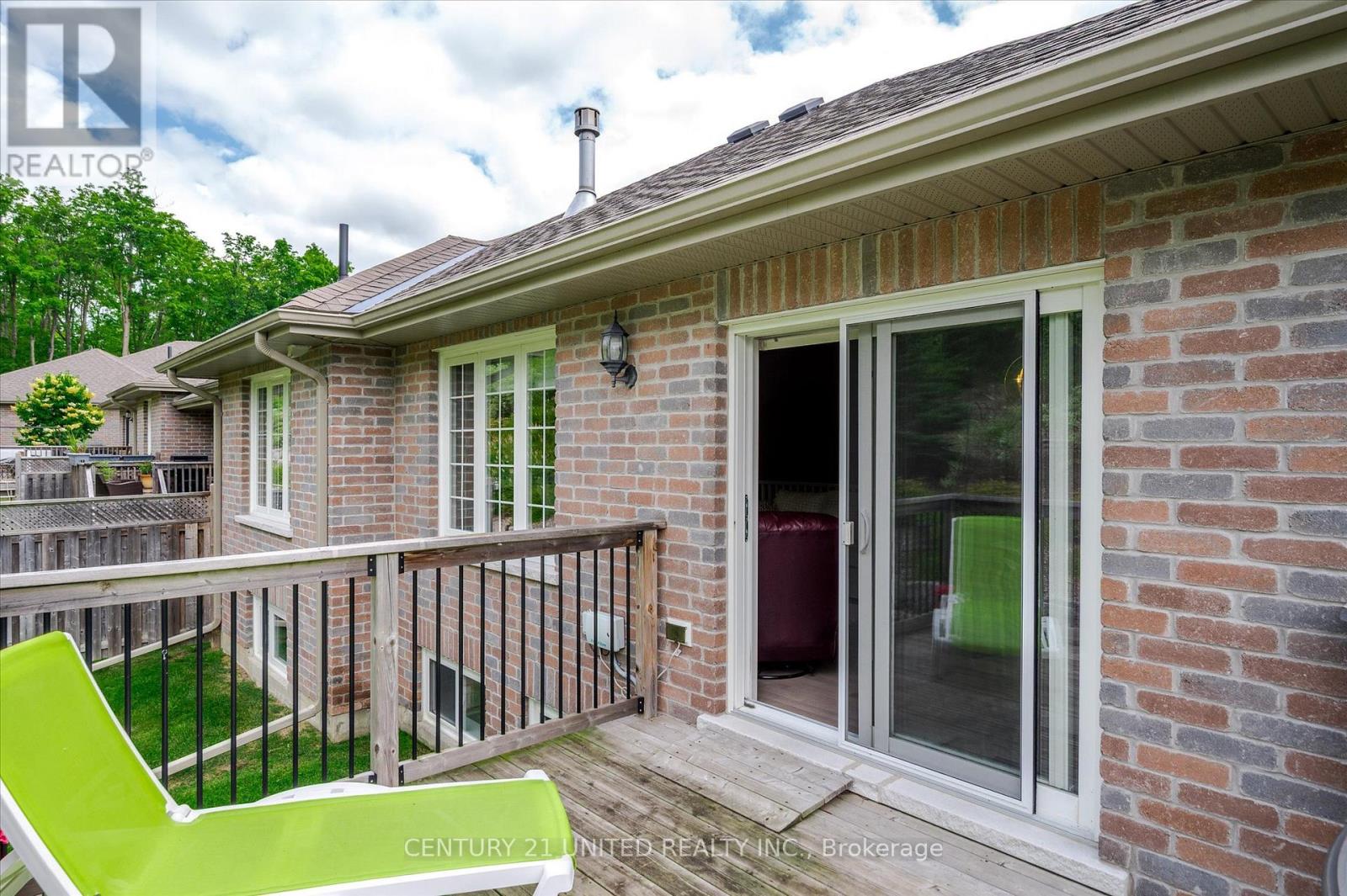 194 - 301 Carnegie Avenue, Peterborough North (University Heights), Ontario  K9L 0G1 - Photo 20 - X12273806
