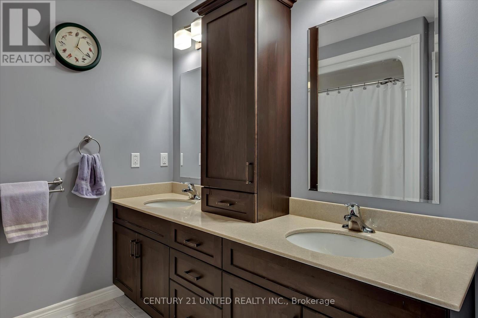 194 - 301 Carnegie Avenue, Peterborough North (University Heights), Ontario  K9L 0G1 - Photo 26 - X12273806