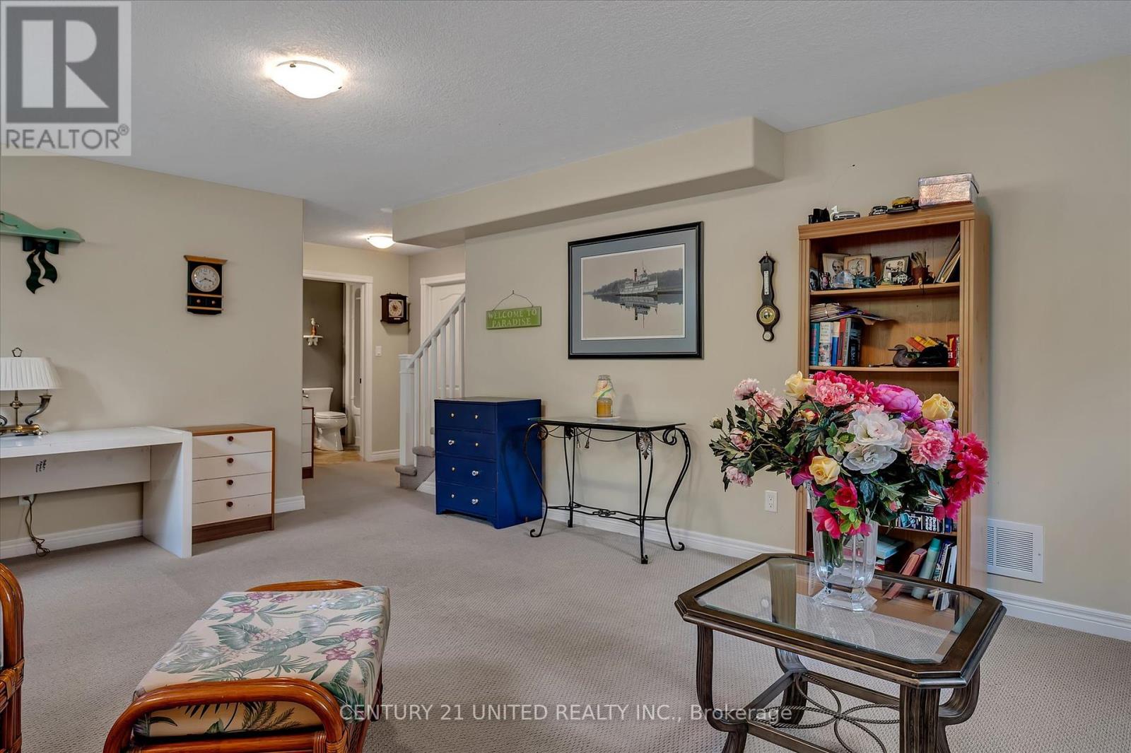 194 - 301 Carnegie Avenue, Peterborough North (University Heights), Ontario  K9L 0G1 - Photo 32 - X12273806