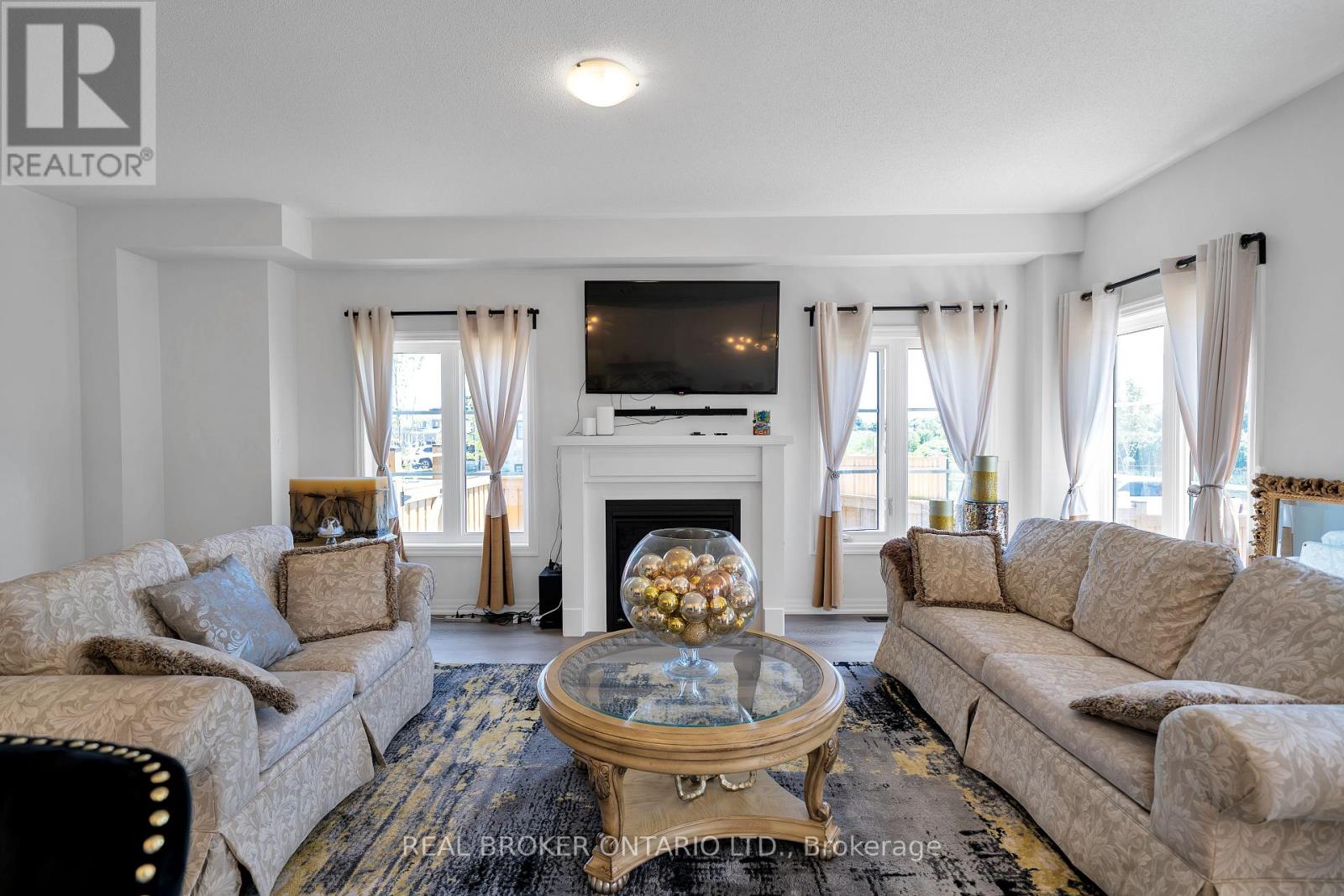 171 Flood Avenue, Clarington (Newcastle), Ontario  L1B 0W5 - Photo 11 - E12273822