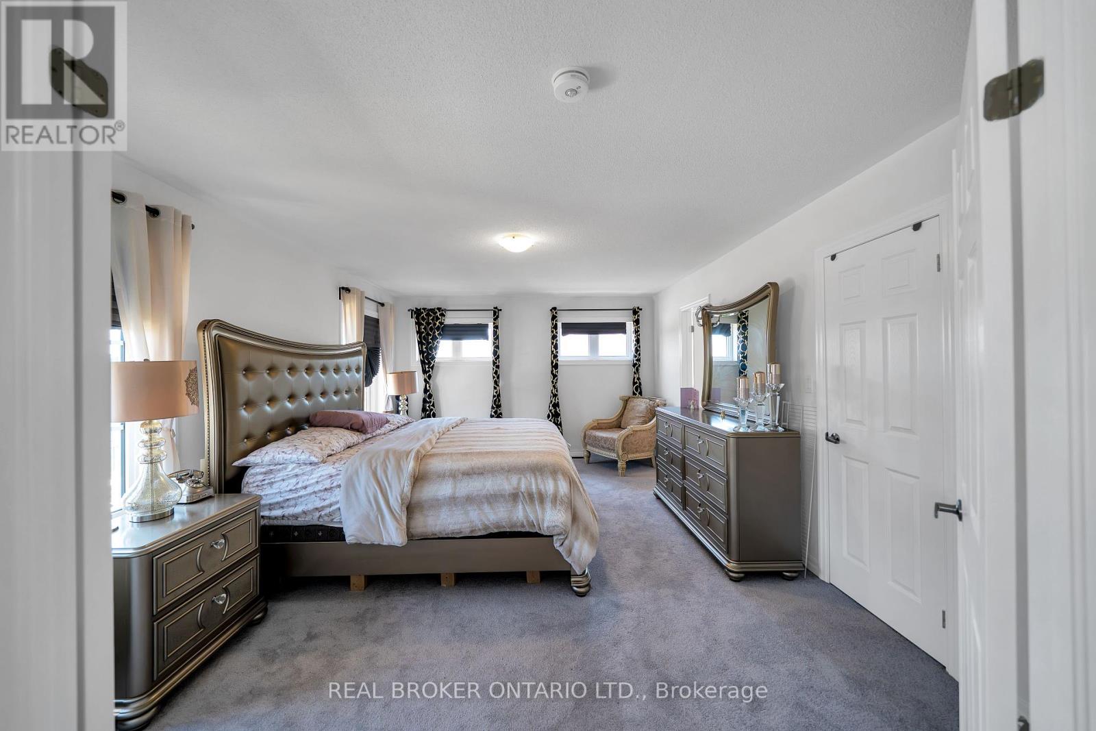 171 Flood Avenue, Clarington (Newcastle), Ontario  L1B 0W5 - Photo 16 - E12273822