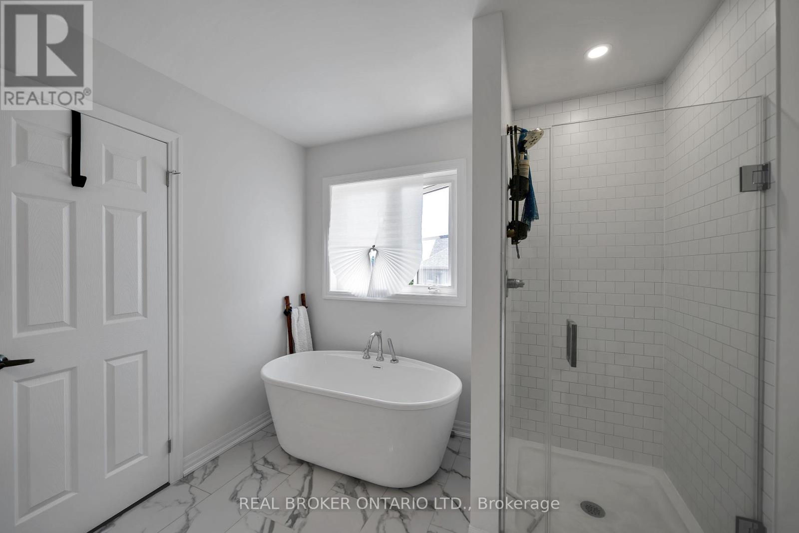 171 Flood Avenue, Clarington (Newcastle), Ontario  L1B 0W5 - Photo 19 - E12273822